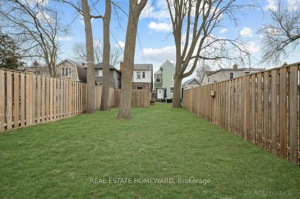 Photo 38 of 21 Queensdale Avenue, Toronto, Danforth Village-East York — HOMEH
