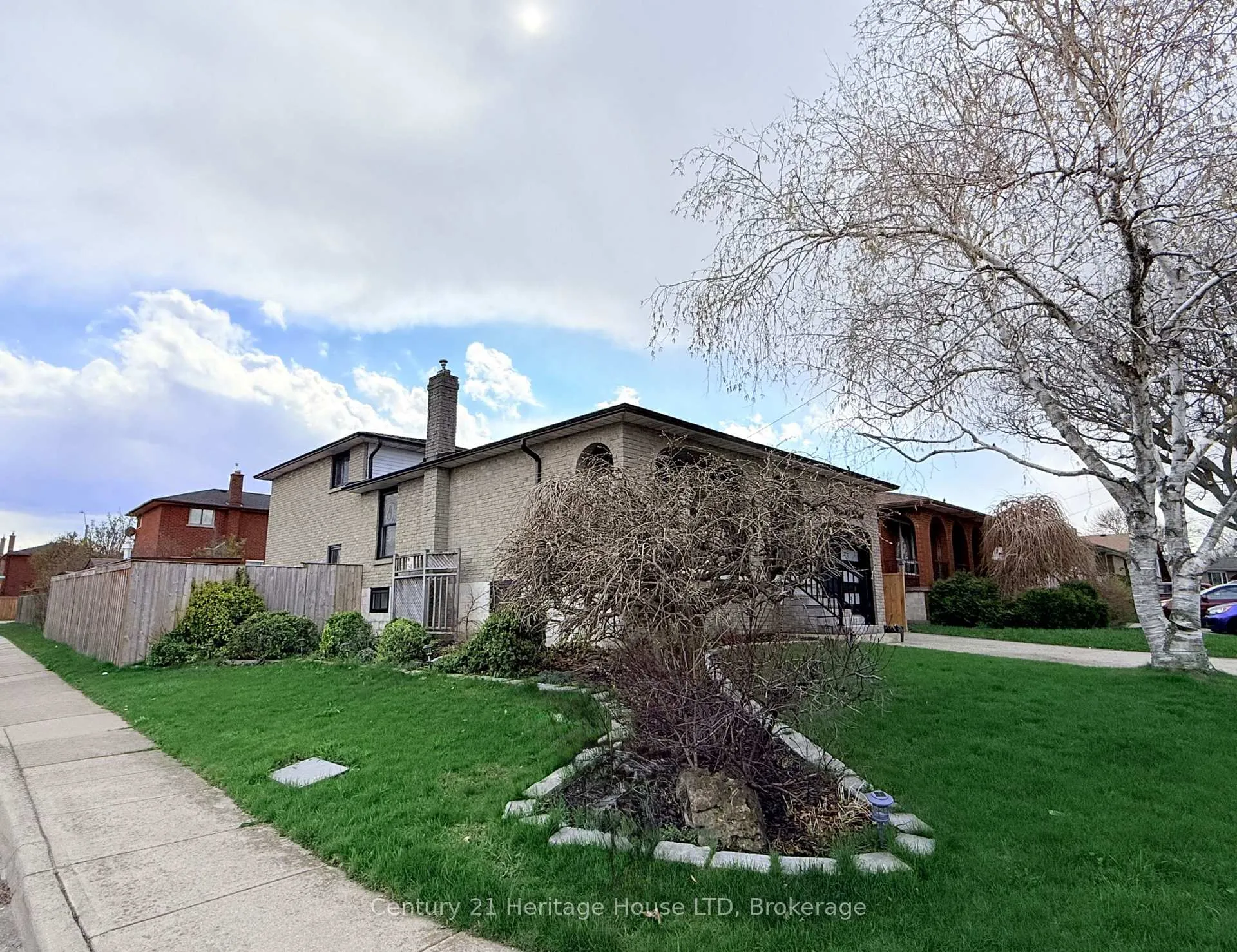 Photo 25 of 70 Taymall Street, Hamilton, Templemead — HOMEH