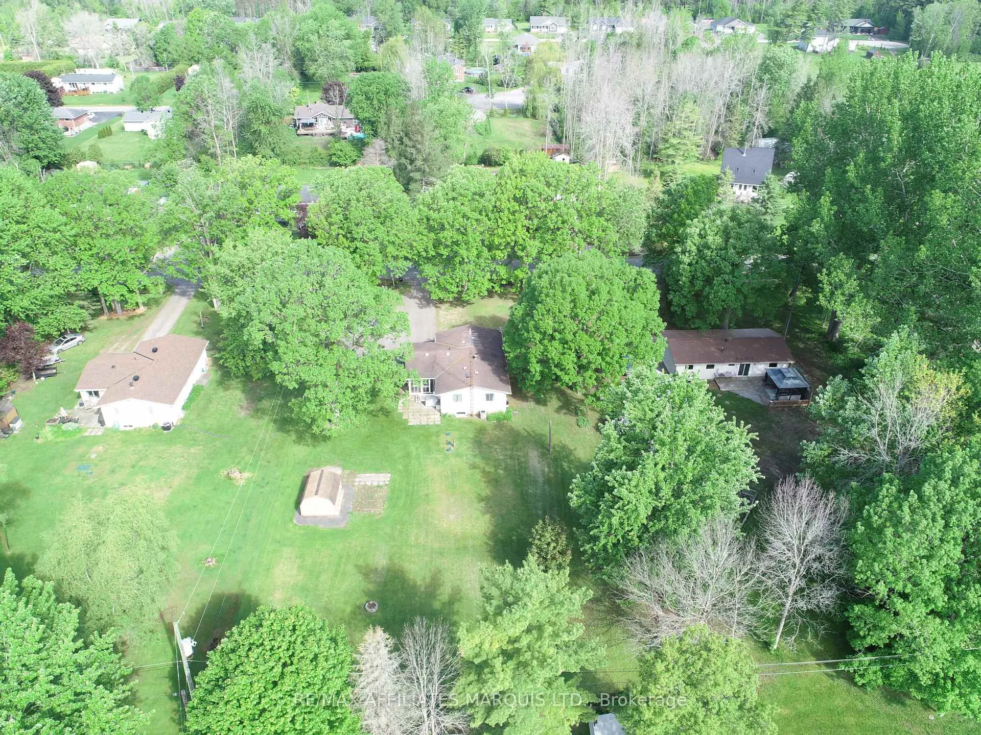 Photo 7 of 9 Sutton Drive, Edwardsburgh/Cardinal, Edwardsburgh/Cardinal Twp — HOMEH