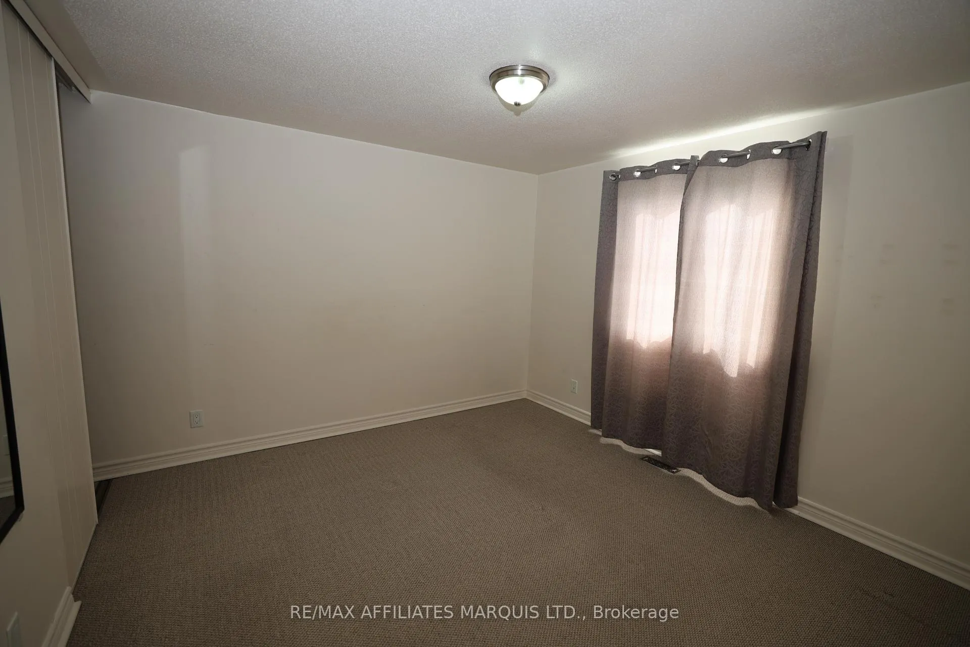 Photo 16 of 9 Sutton Drive, Edwardsburgh/Cardinal, Edwardsburgh/Cardinal Twp — HOMEH
