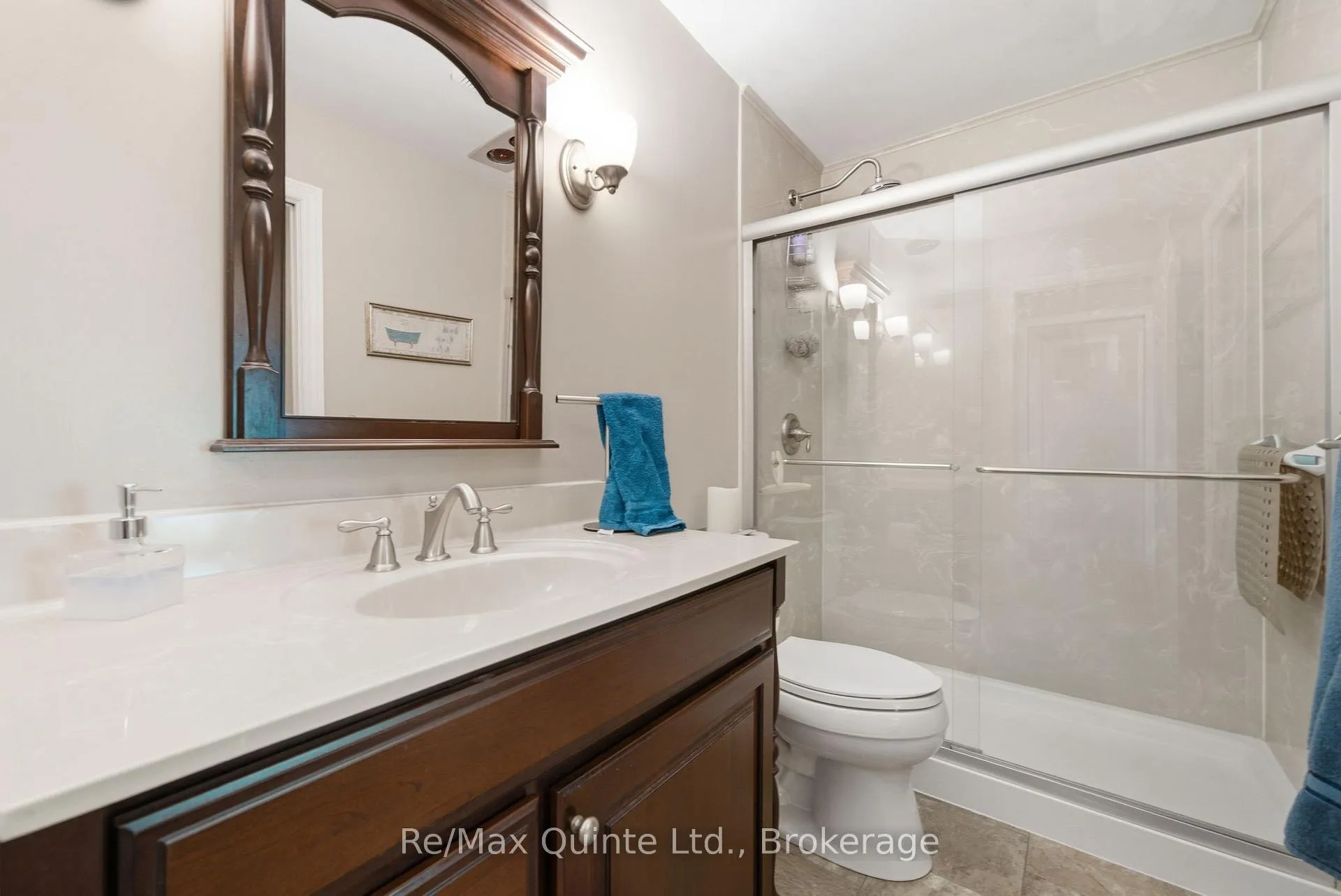 Photo 23 of 302 Clearview Road, Belleville, Thurlow Ward — HOMEH