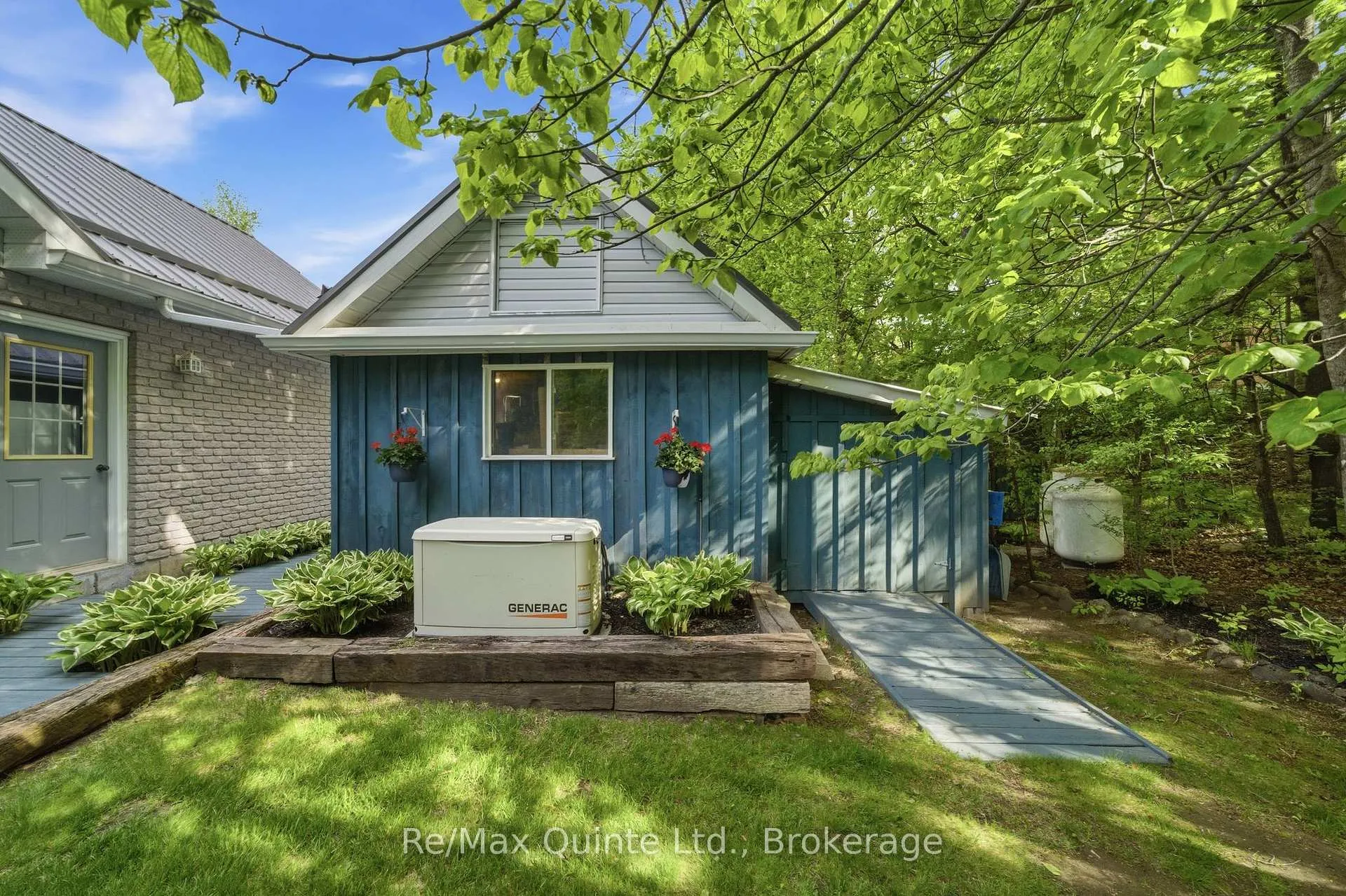 Photo 42 of 302 Clearview Road, Belleville, Thurlow Ward — HOMEH