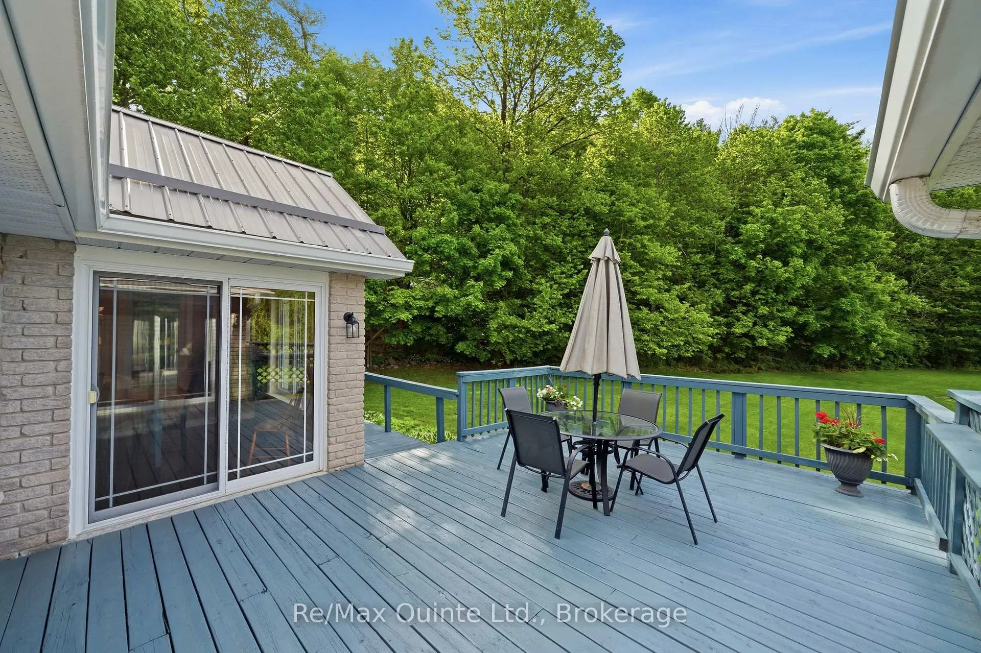 Photo 47 of 302 Clearview Road, Belleville, Thurlow Ward — HOMEH
