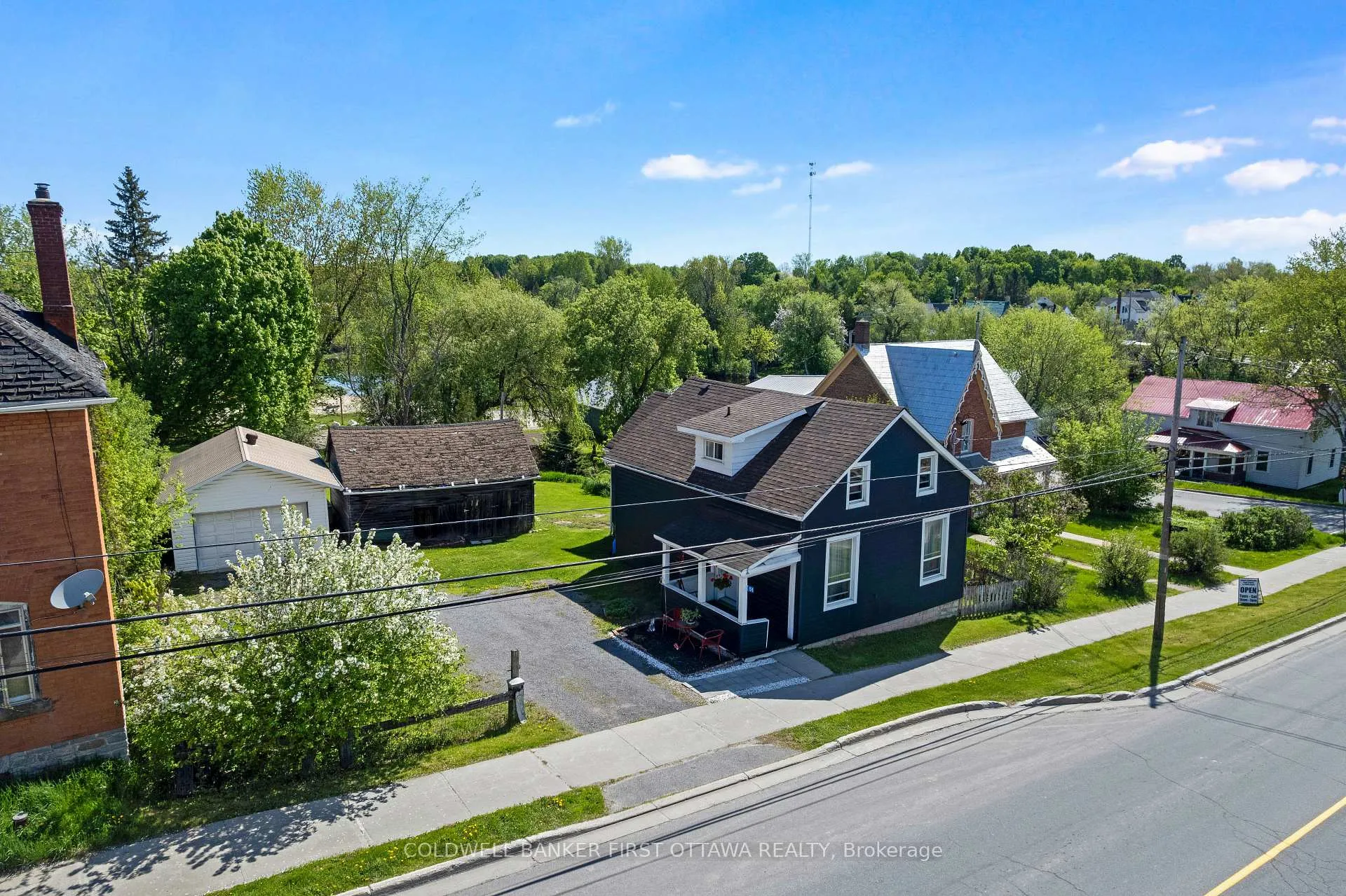 Photo 2 of 51 George Street, Lanark Highlands, Lanark Highlands (Lanark Village) — HOMEH