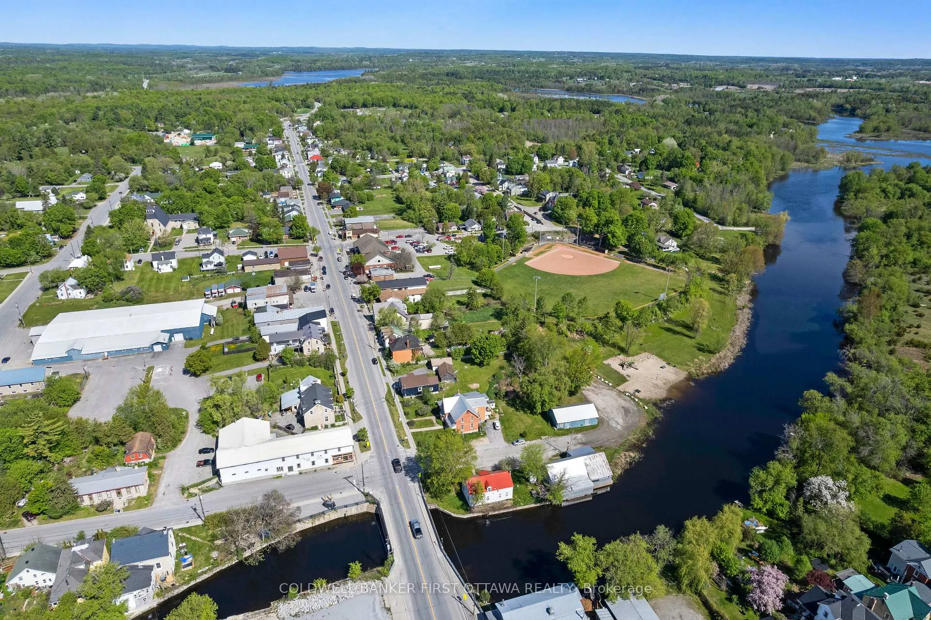 Photo 4 of 51 George Street, Lanark Highlands, Lanark Highlands (Lanark Village) — HOMEH