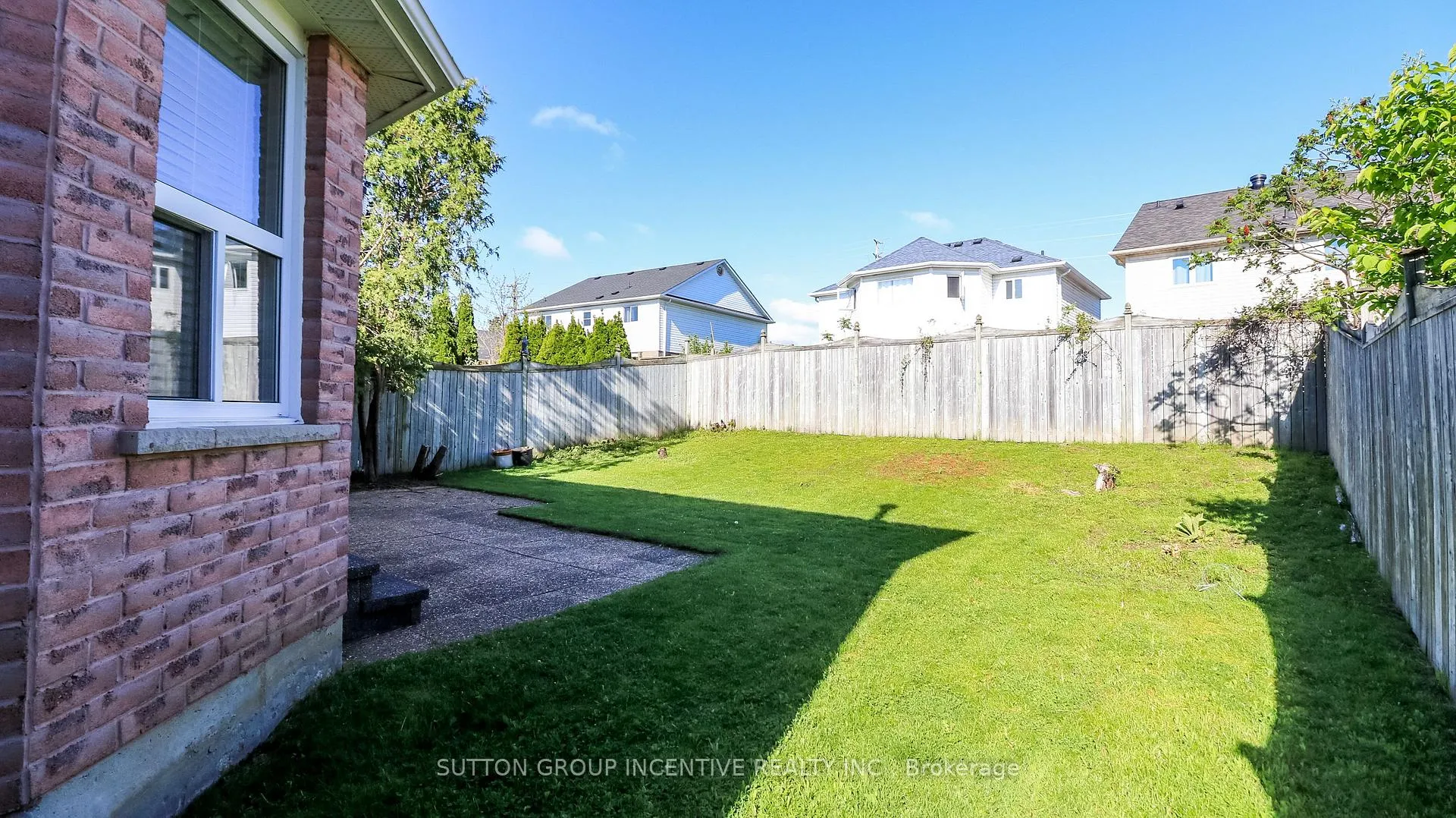 Photo 18 of 62 Birchwood Drive, Barrie, East Bayfield — HOMEH