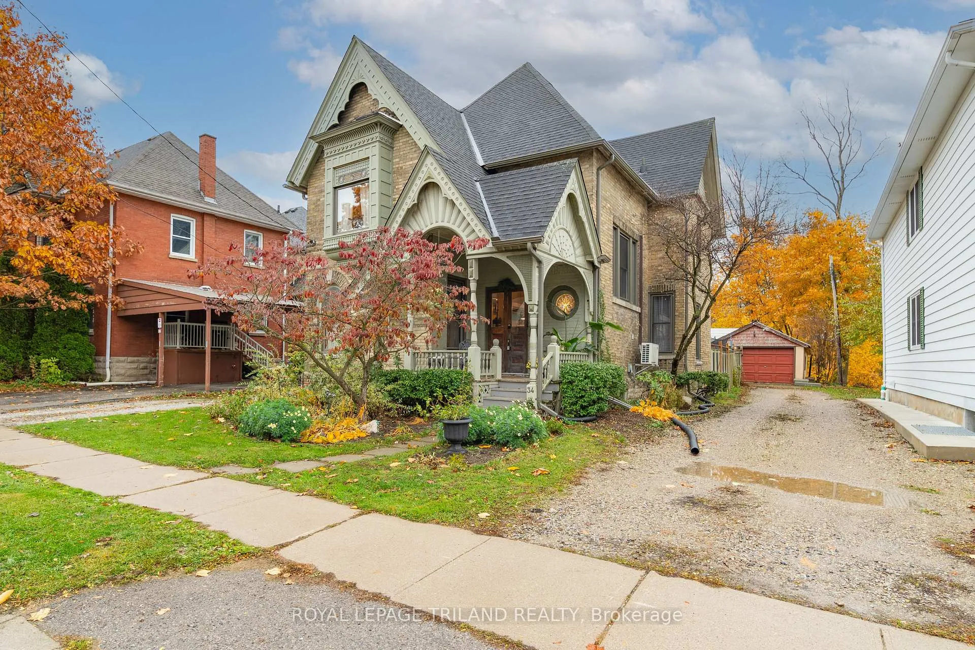 Front of 34 Gladstone Avenue