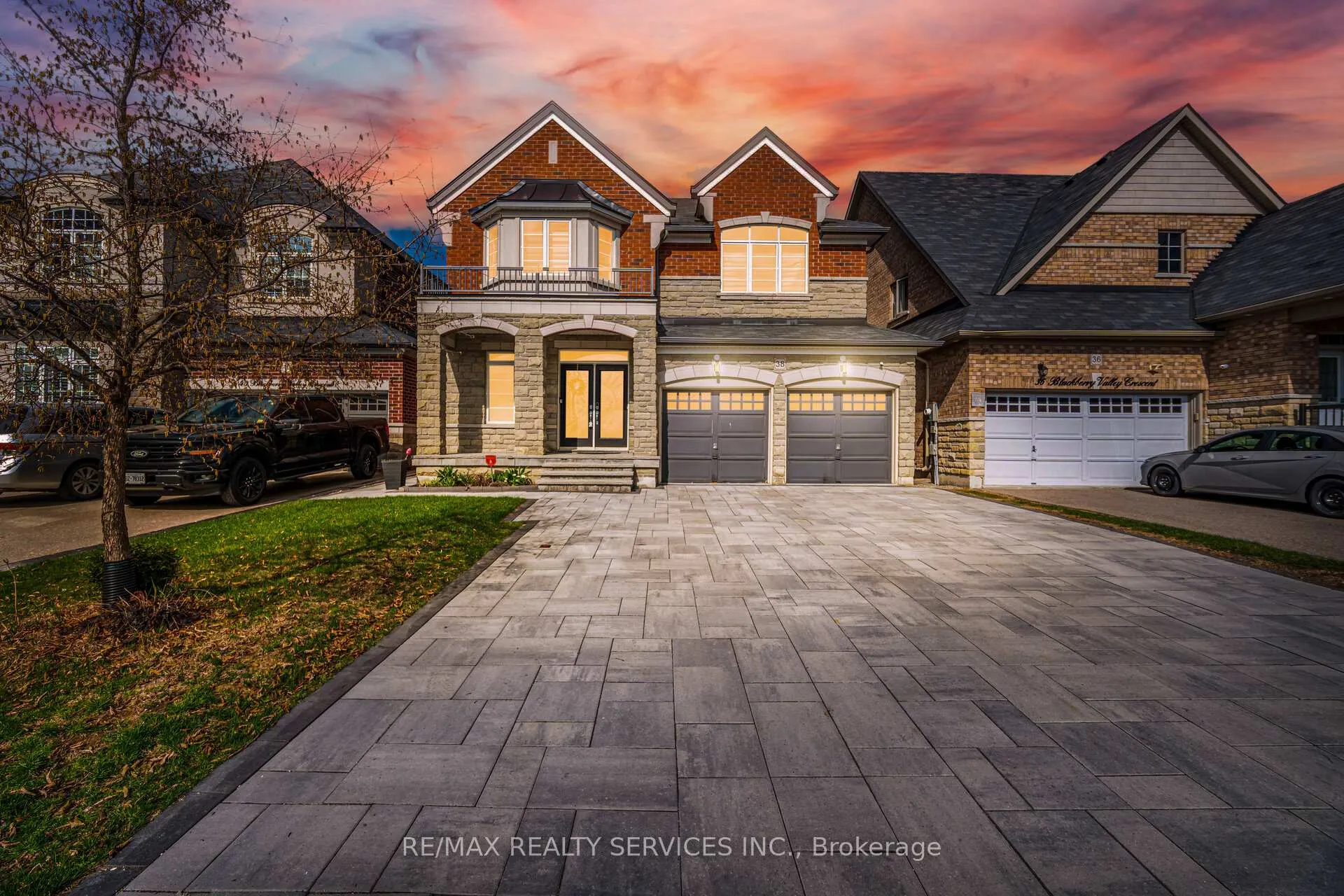 Photo 1 of 38 Blackberry Valley Crescent, Caledon, Rural Caledon — HOMEH