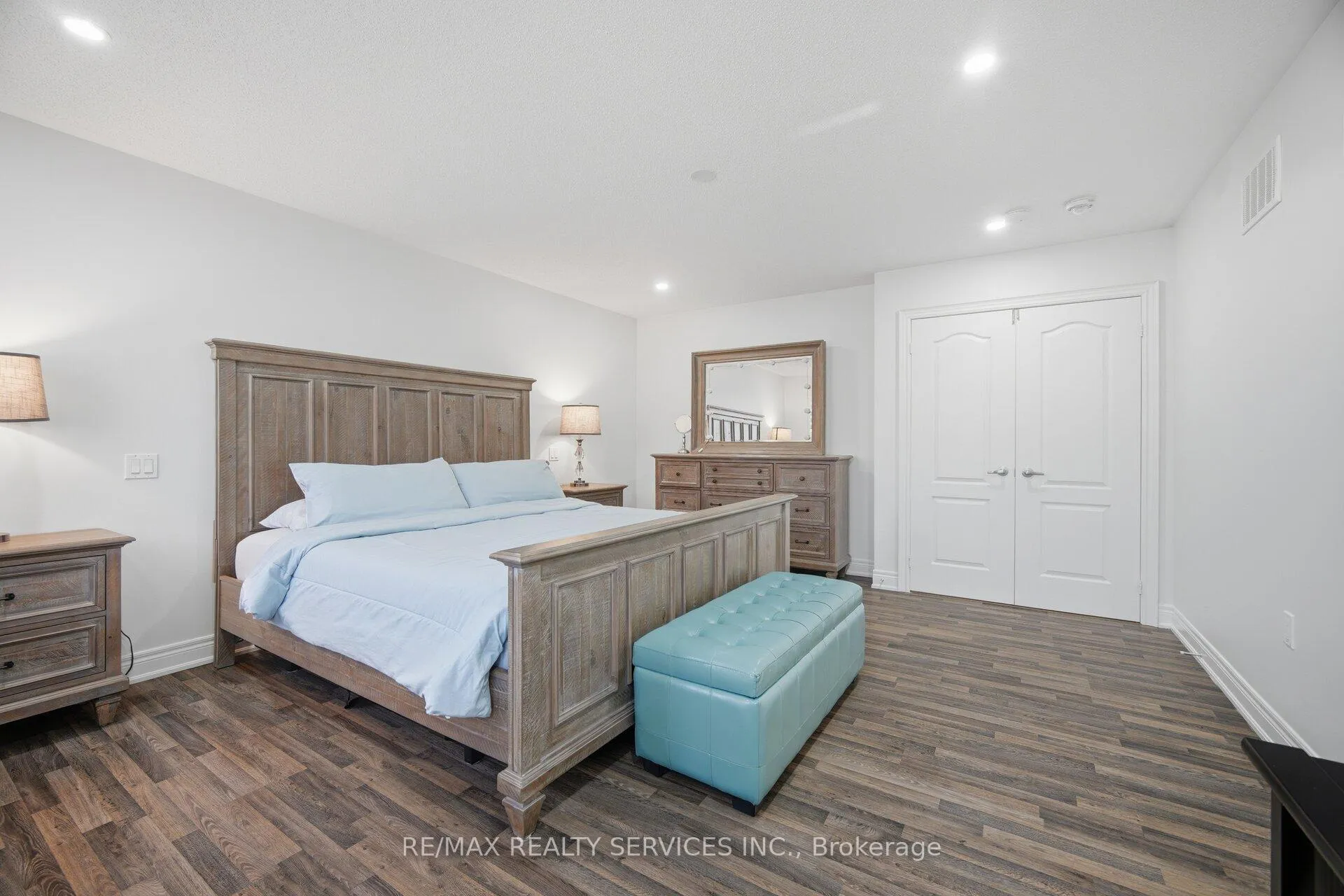 Photo 23 of 38 Blackberry Valley Crescent, Caledon, Rural Caledon — HOMEH