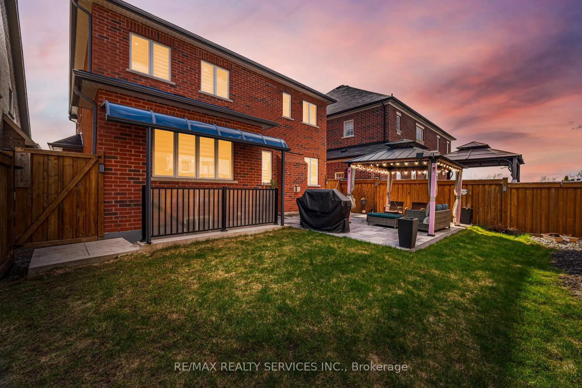 Photo 39 of 38 Blackberry Valley Crescent, Caledon, Rural Caledon — HOMEH