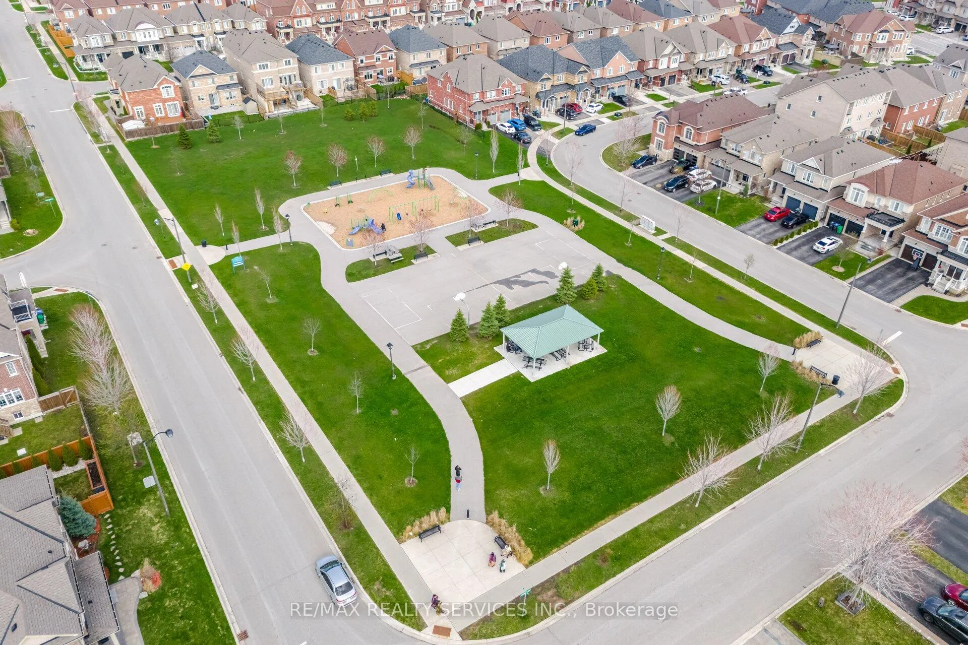 Photo 48 of 38 Blackberry Valley Crescent, Caledon, Rural Caledon — HOMEH