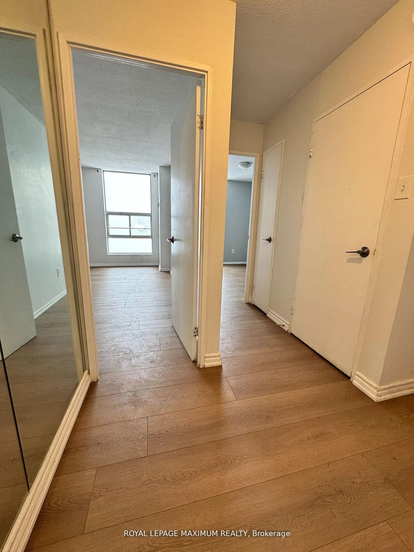 Photo 11 of Unit 1912, 15 Kensington Road, Brampton, Queen Street Corridor — HOMEH