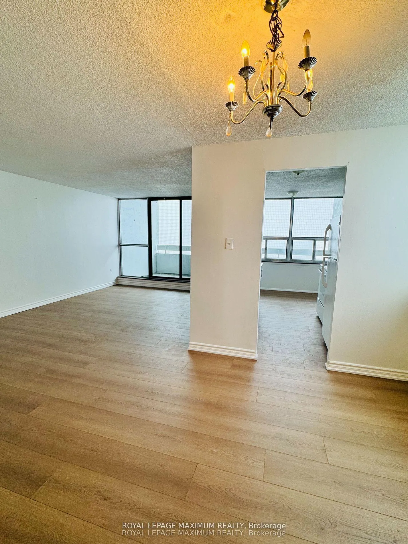 Photo 18 of Unit 1912, 15 Kensington Road, Brampton, Queen Street Corridor — HOMEH