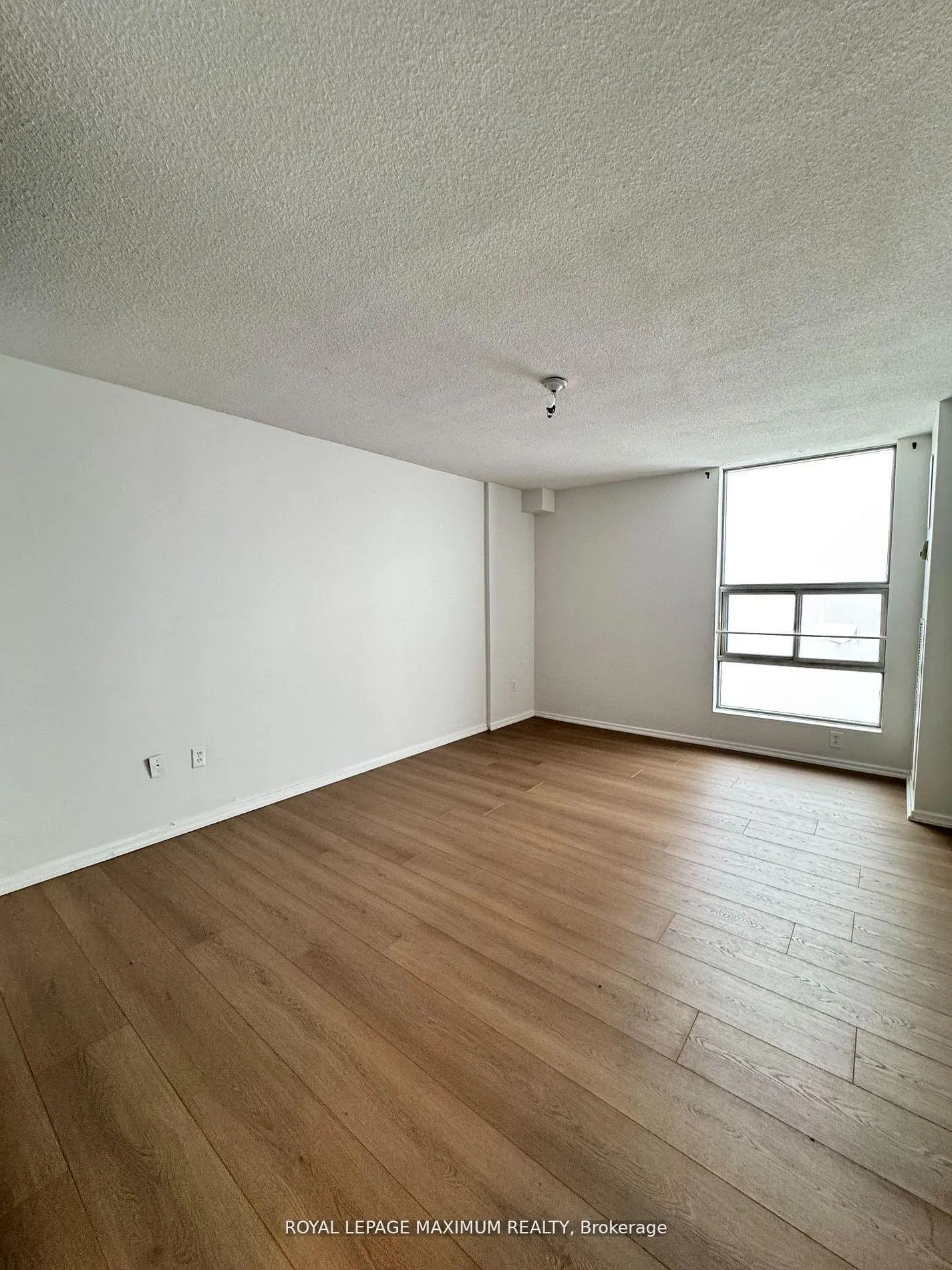 Photo 21 of Unit 1912, 15 Kensington Road, Brampton, Queen Street Corridor — HOMEH