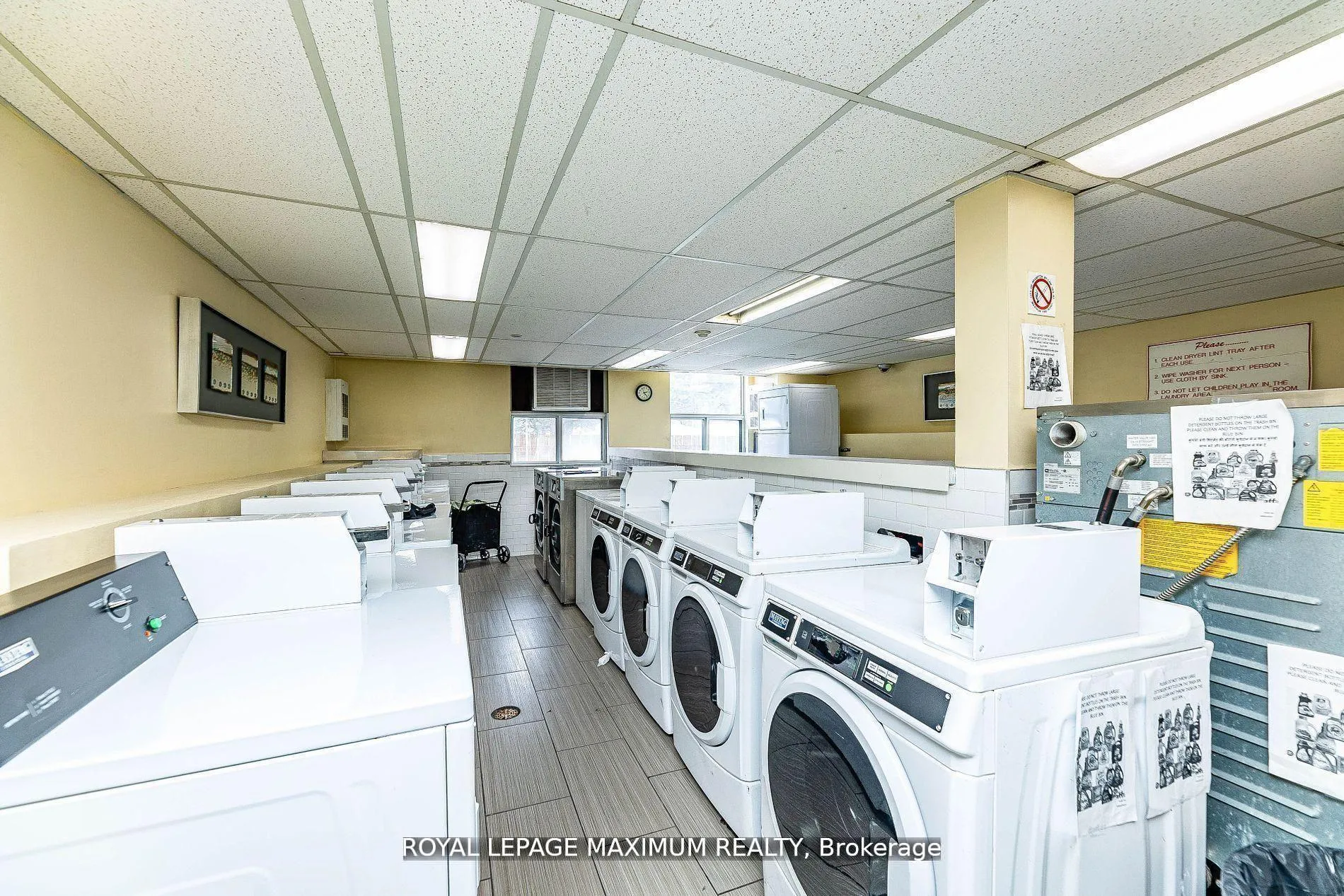 Photo 42 of Unit 1912, 15 Kensington Road, Brampton, Queen Street Corridor — HOMEH