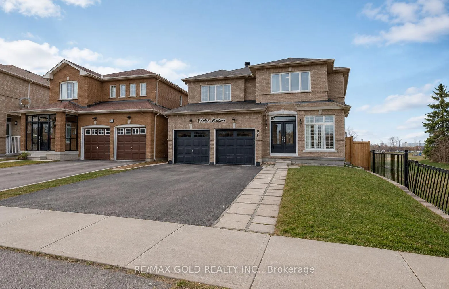 Photo 1 of 91 Sewells Lane, Brampton, Fletcher's Meadow — HOMEH