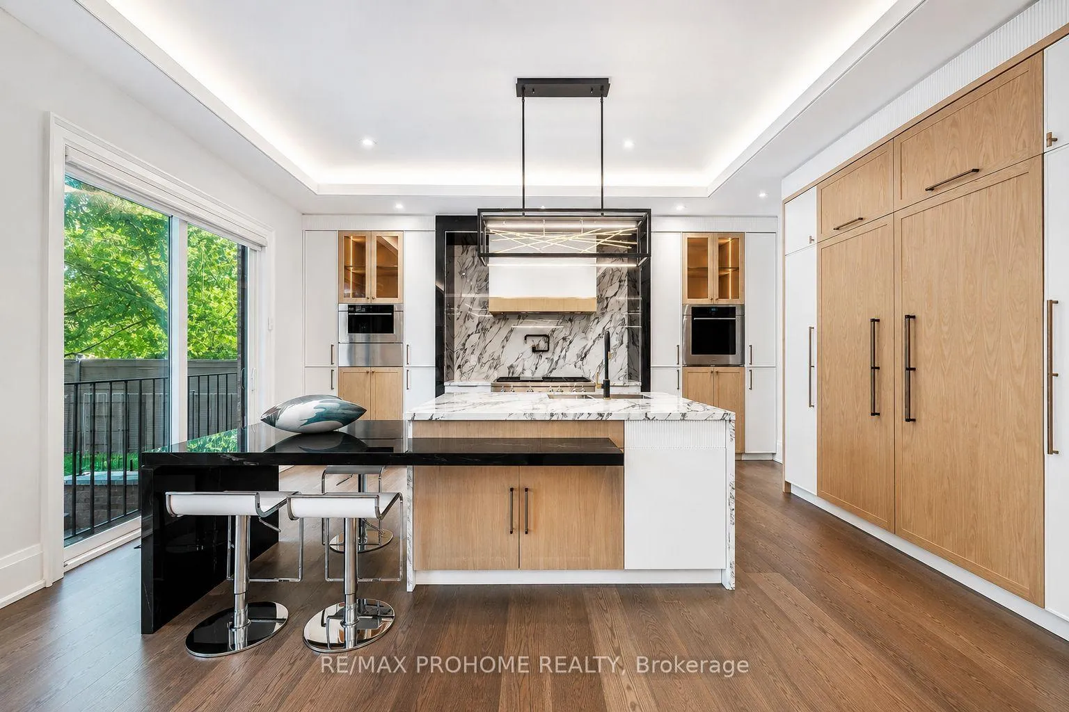 Photo 1 of 166 Krieghoff Avenue, Markham, Unionville — HOMEH