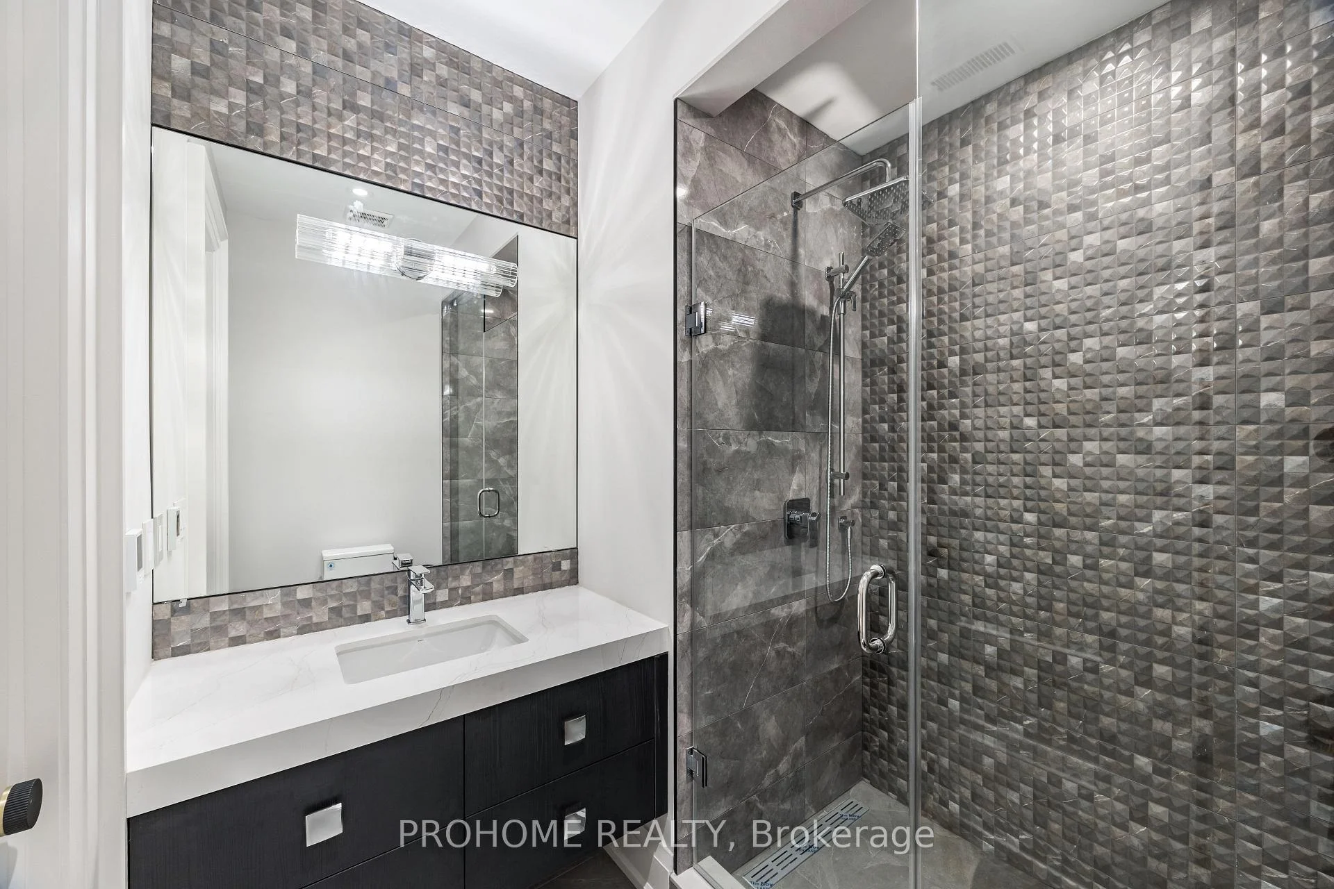 Photo 43 of 166 Krieghoff Avenue, Markham, Unionville — HOMEH