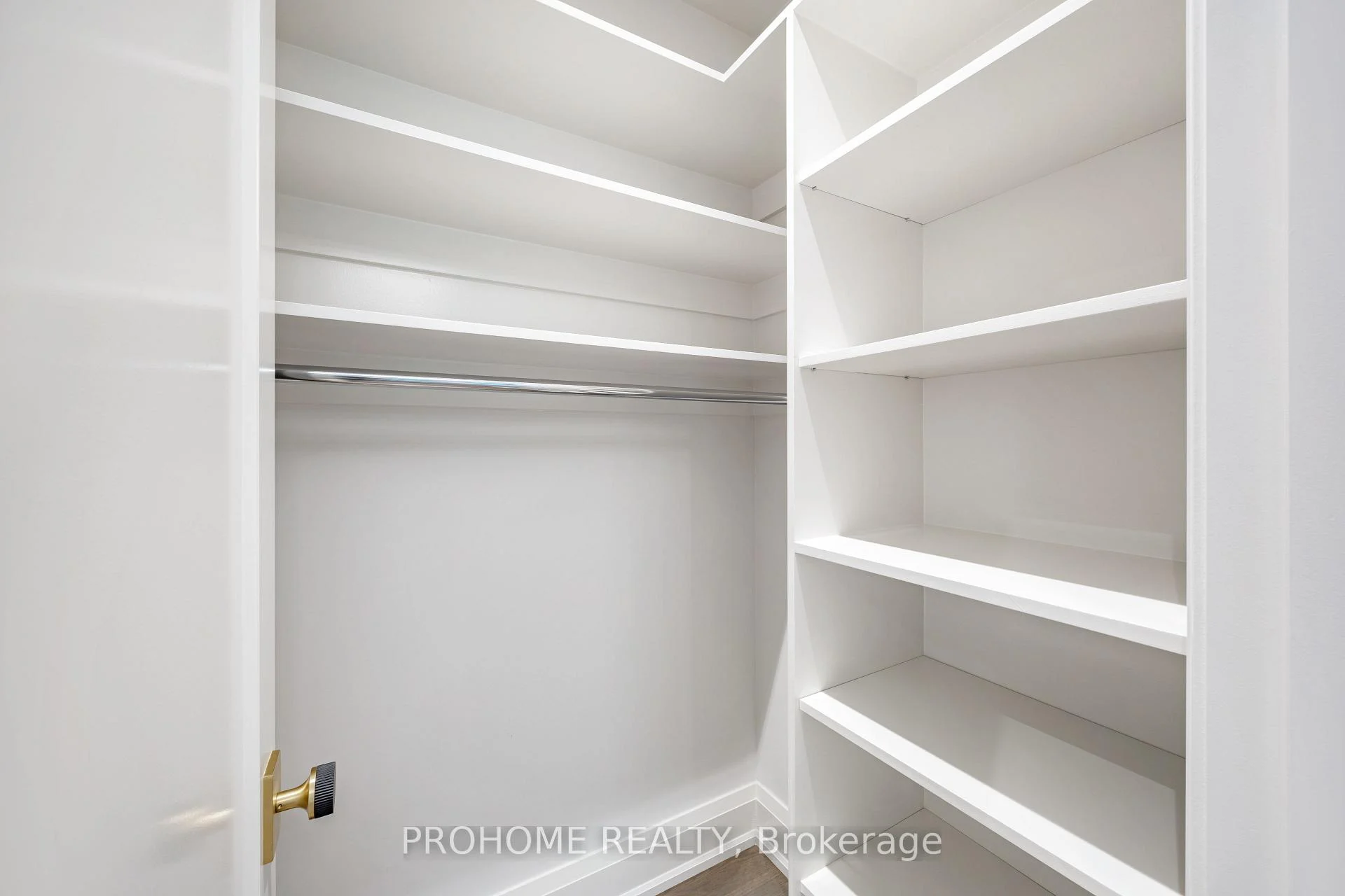 Photo 46 of 166 Krieghoff Avenue, Markham, Unionville — HOMEH