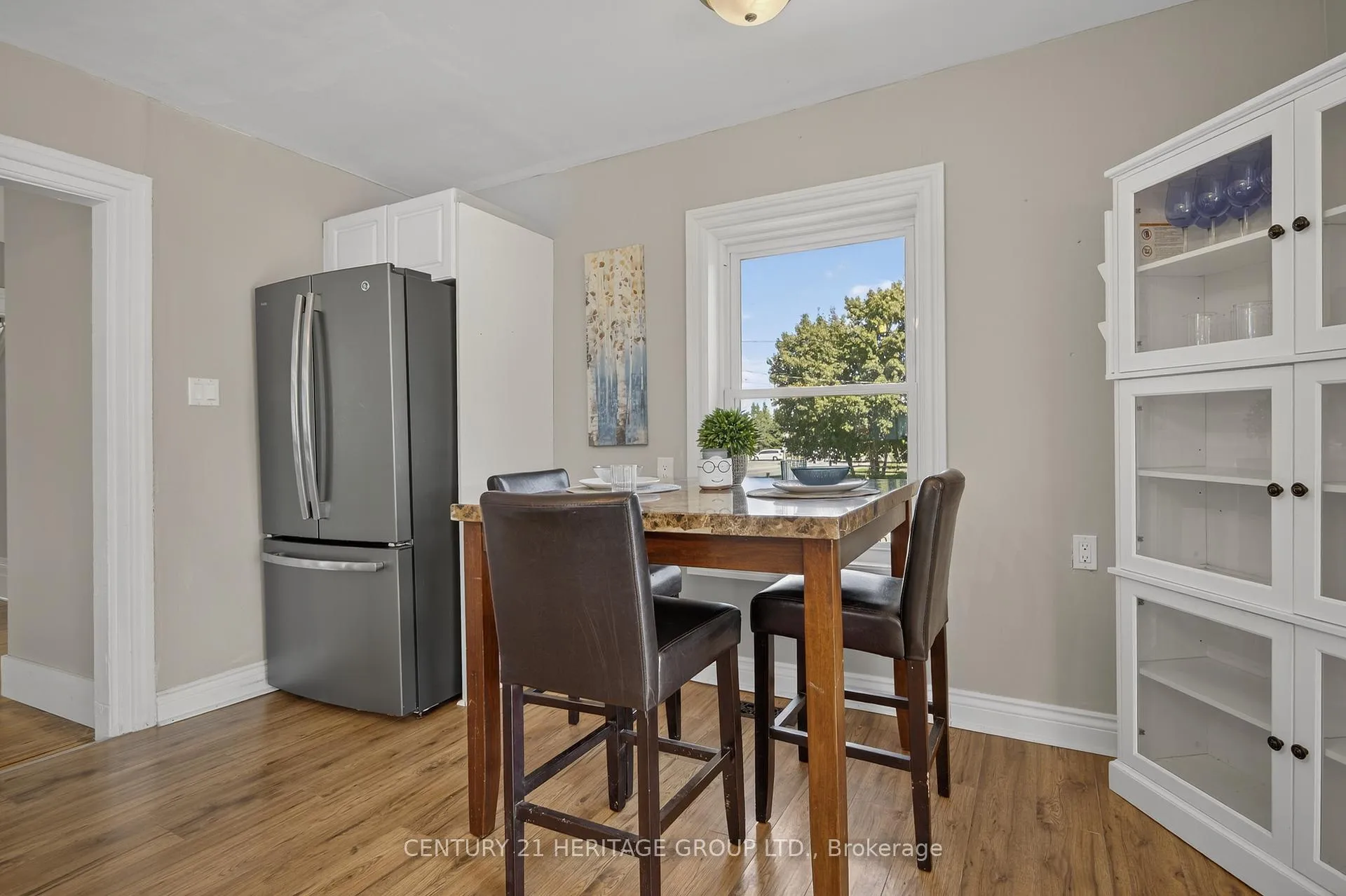 Photo 8 of 397 Mara Road, Brock, Beaverton — HOMEH