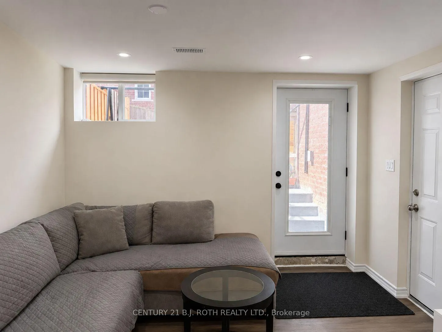 Photo 3 of Unit BSMT, 4 Pinecliff Crescent, Barrie, Ardagh — HOMEH