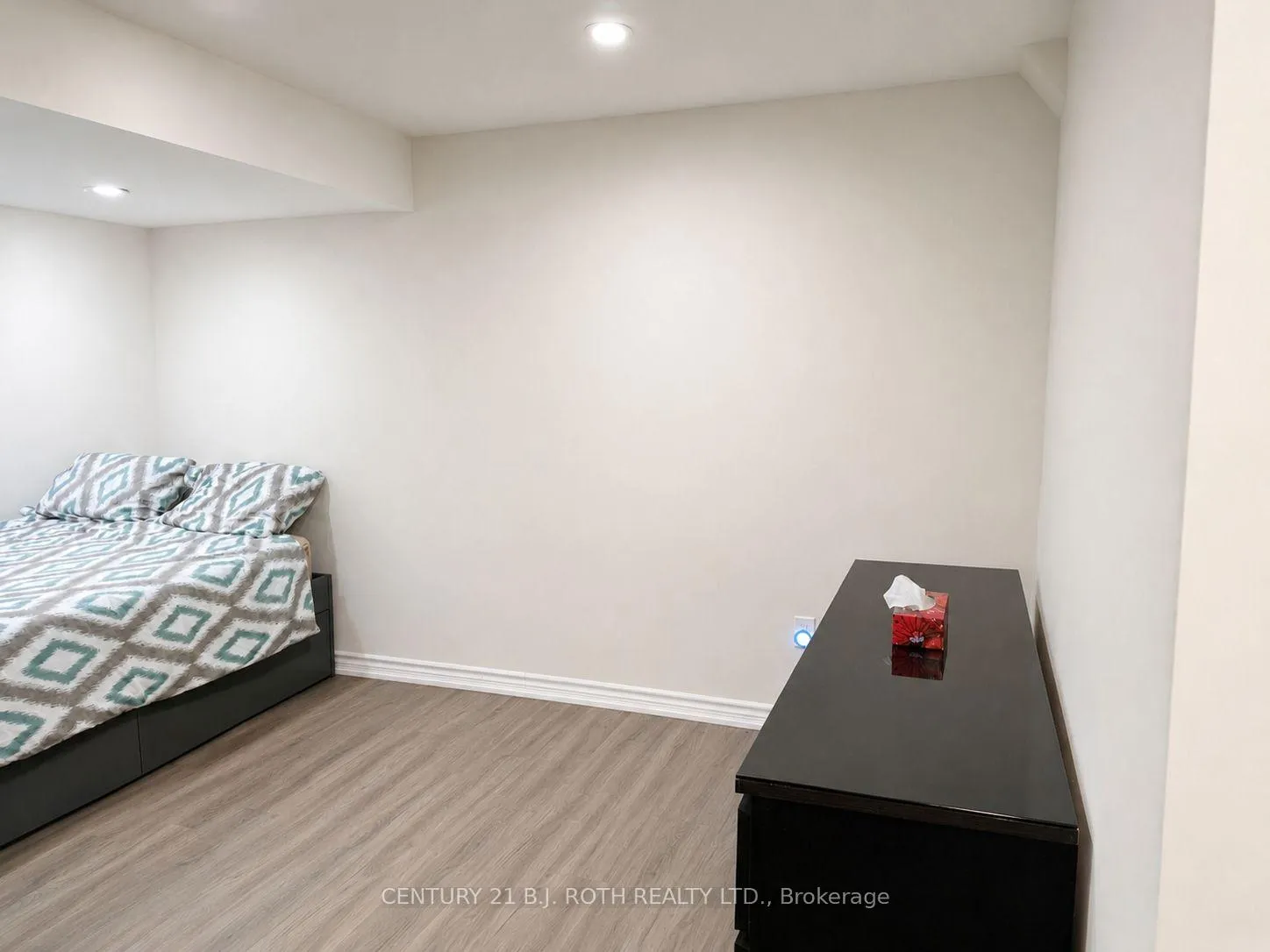 Photo 11 of Unit BSMT, 4 Pinecliff Crescent, Barrie, Ardagh — HOMEH