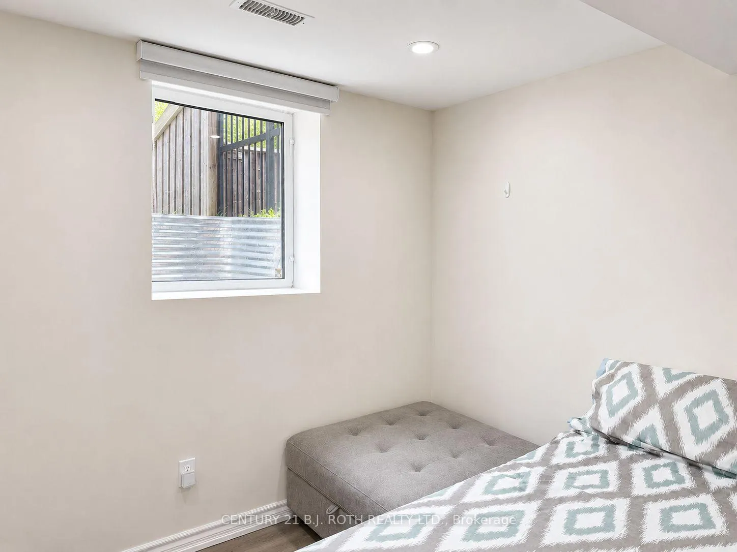 Photo 13 of Unit BSMT, 4 Pinecliff Crescent, Barrie, Ardagh — HOMEH