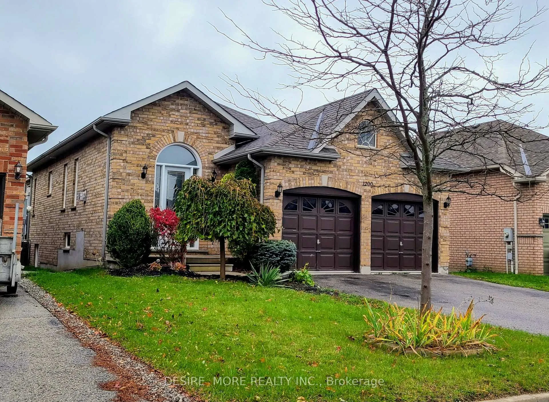 Photo 3 of 1200 Gina Street, Innisfil, Alcona — HOMEH