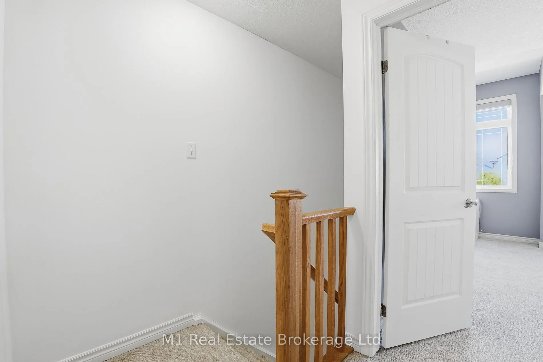 Photo 18 of 22 Lambeth Way, Guelph, Pineridge/Westminster Woods — HOMEH