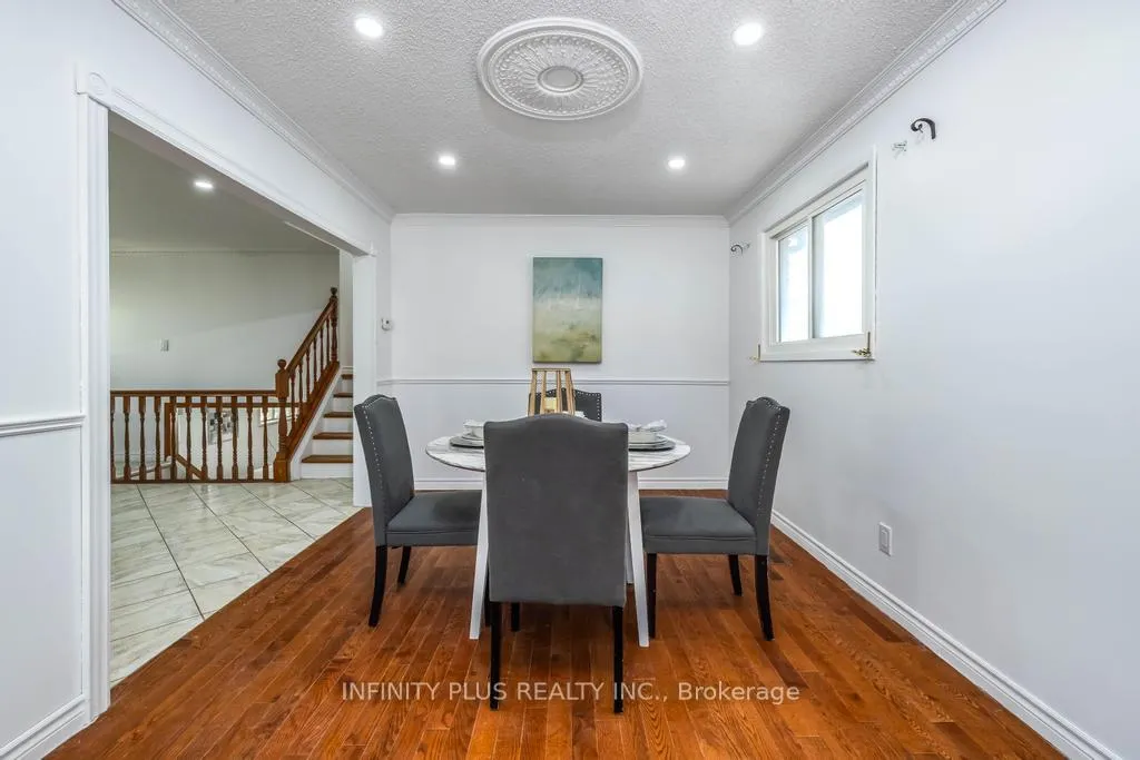 Photo 12 of 180 St Jerome Crescent, Kitchener — HOMEH