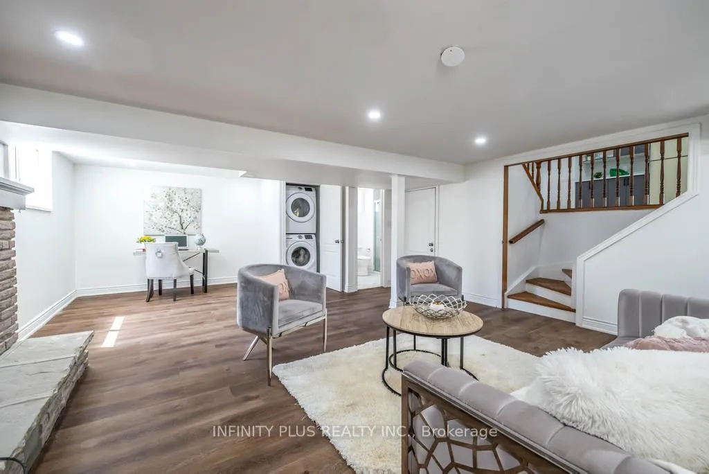 Photo 24 of 180 St Jerome Crescent, Kitchener — HOMEH