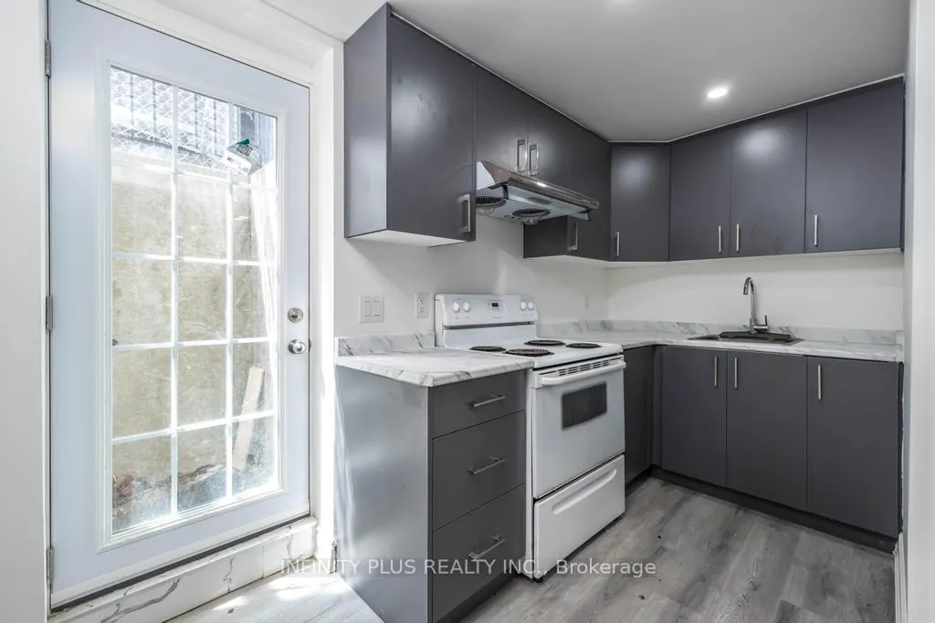 Photo 28 of 180 St Jerome Crescent, Kitchener — HOMEH