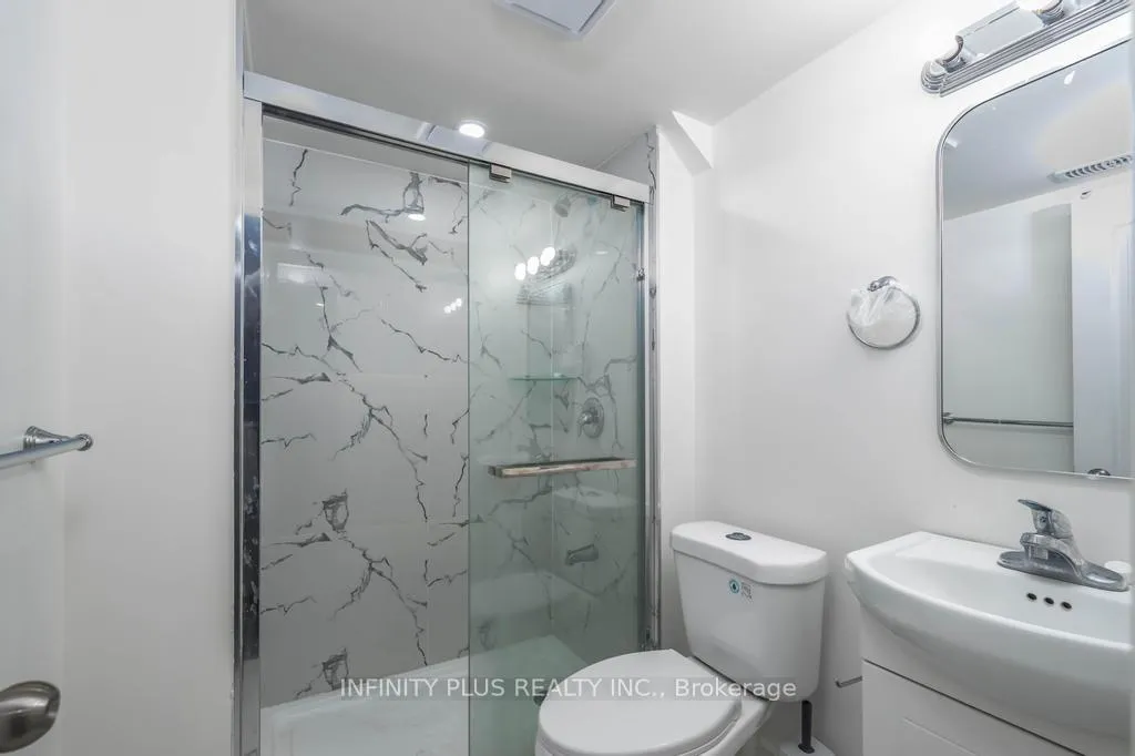 Photo 31 of 180 St Jerome Crescent, Kitchener — HOMEH