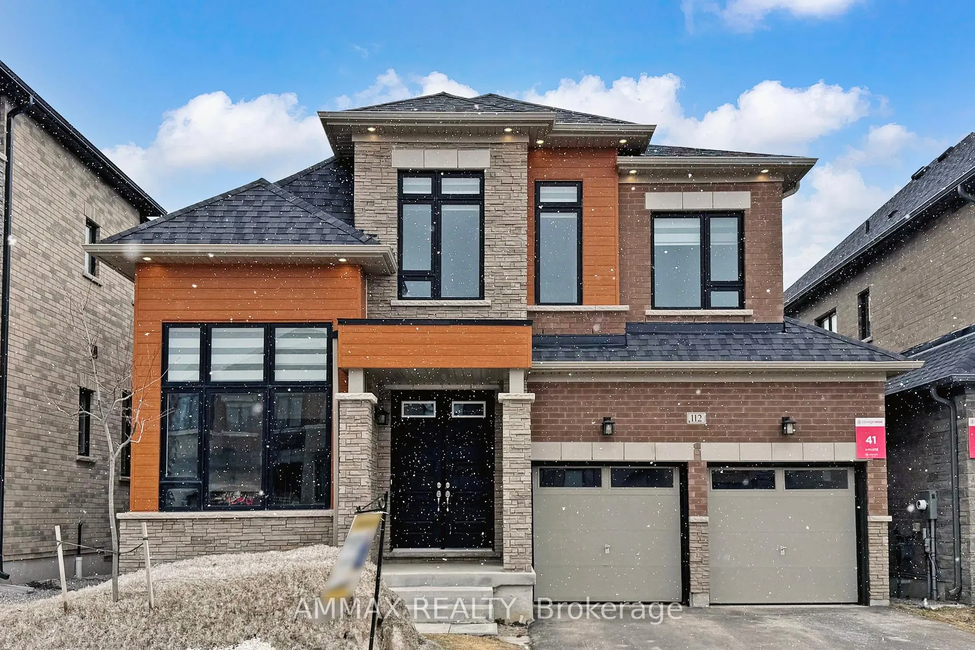 Photo 2 of 112 Bearberry Road, Springwater, Minesing — HOMEH