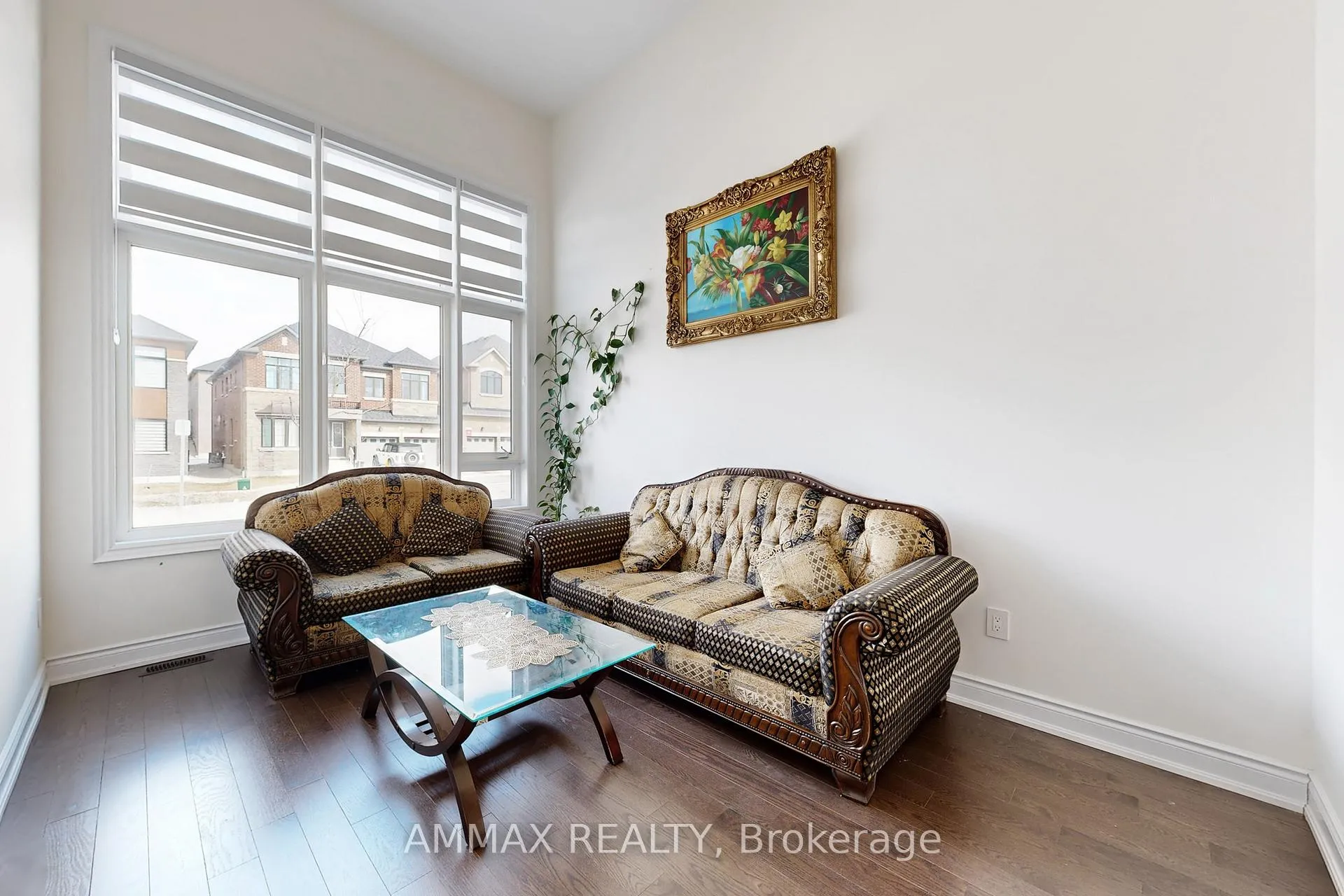 Photo 3 of 112 Bearberry Road, Springwater, Minesing — HOMEH