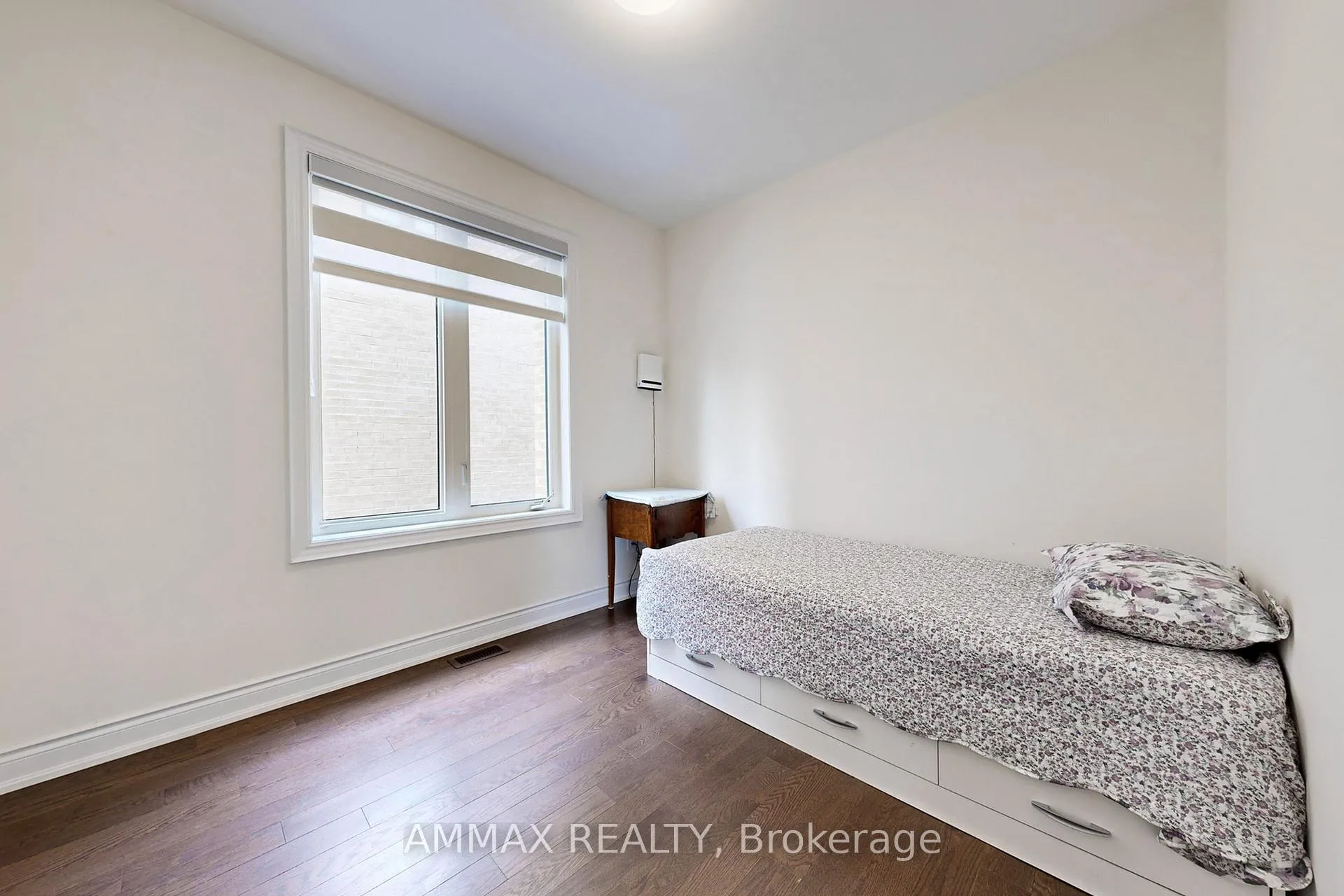 Photo 13 of 112 Bearberry Road, Springwater, Minesing — HOMEH