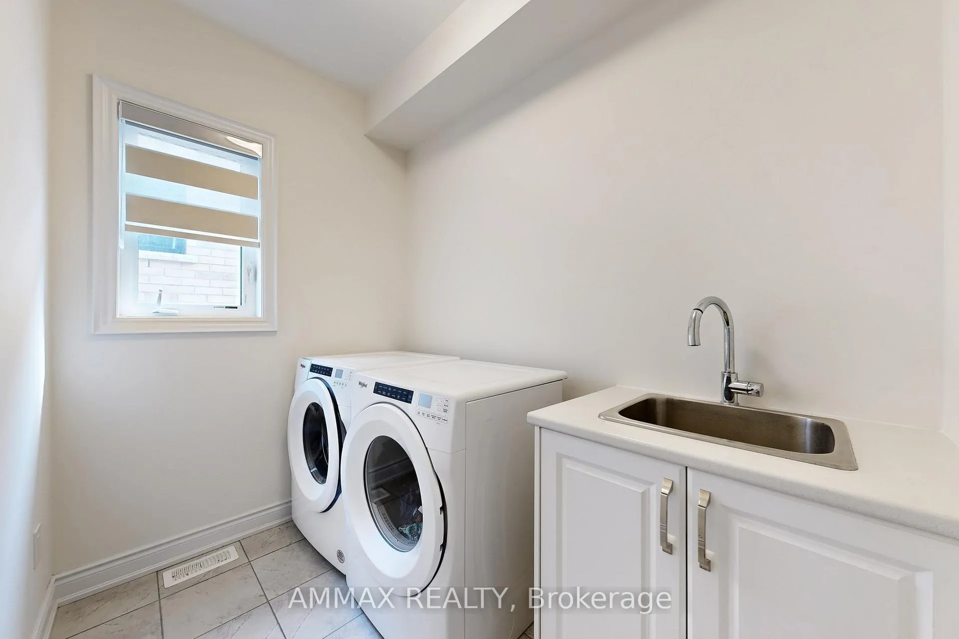 Photo 30 of 112 Bearberry Road, Springwater, Minesing — HOMEH