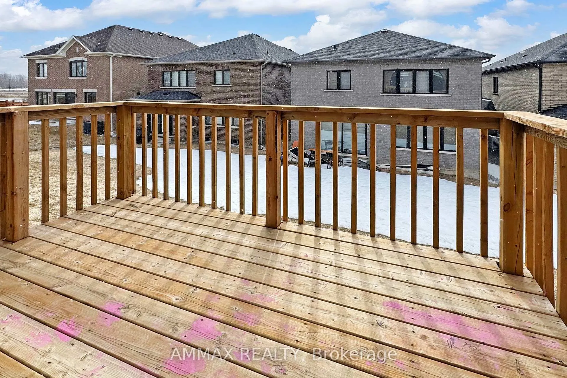 Photo 34 of 112 Bearberry Road, Springwater, Minesing — HOMEH
