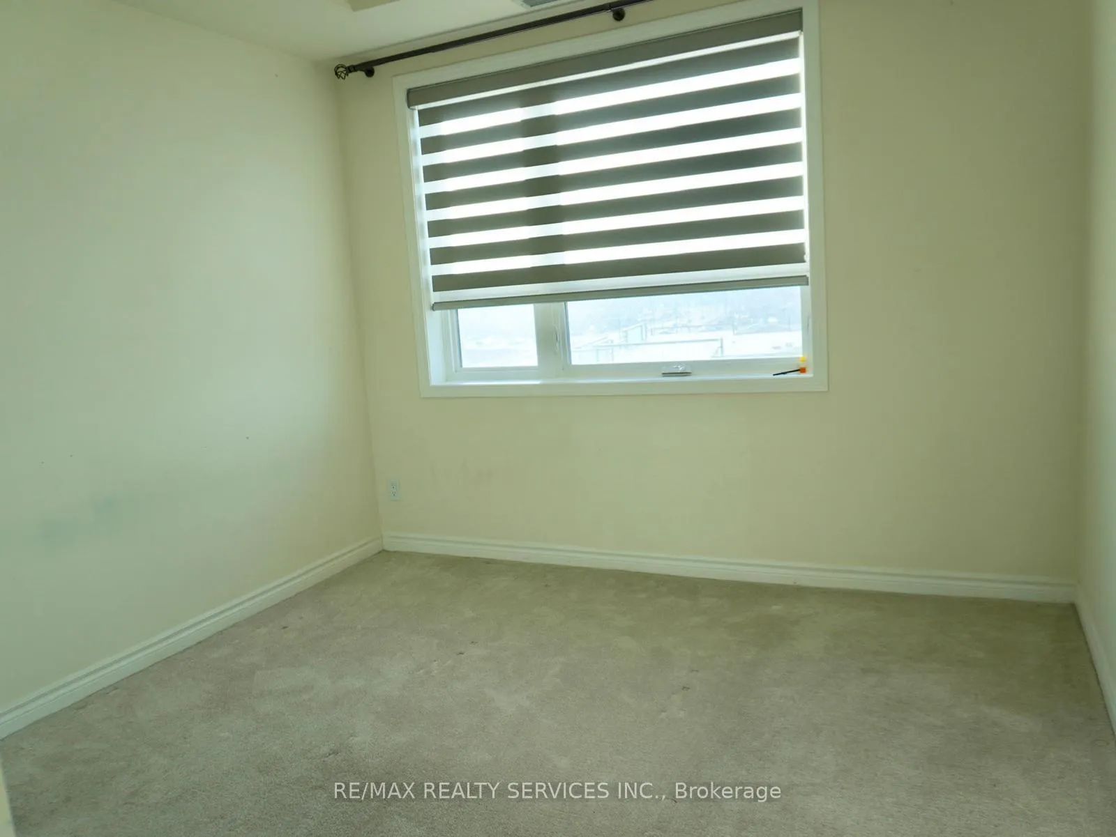 Photo 6 of Unit 512, 200 Lagerfeld Drive, Brampton, Northwest Brampton — HOMEH