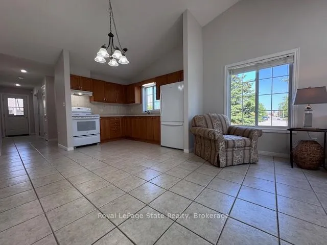 Photo 39 of Unit 16, 751 Rymal Road W, Hamilton, Carpenter — HOMEH