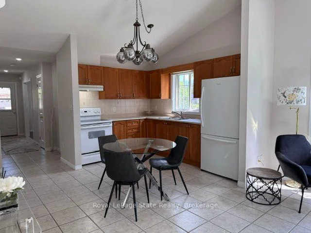 Photo 12 of Unit 16, 751 Rymal Road W, Hamilton, Carpenter — HOMEH