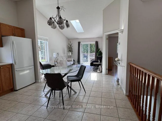 Photo 14 of Unit 16, 751 Rymal Road W, Hamilton, Carpenter — HOMEH
