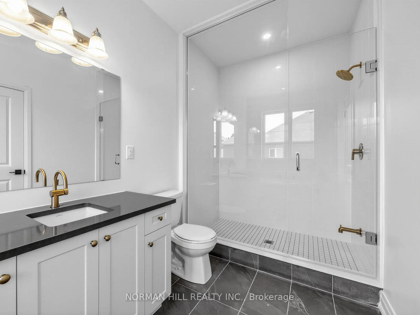 Photo 21 of 13 Lilestone Drive, Brampton, Credit Valley — HOMEH