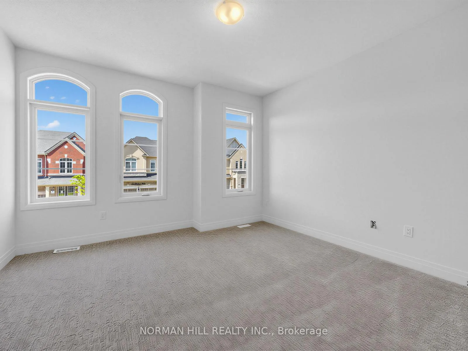 Photo 24 of 13 Lilestone Drive, Brampton, Credit Valley — HOMEH