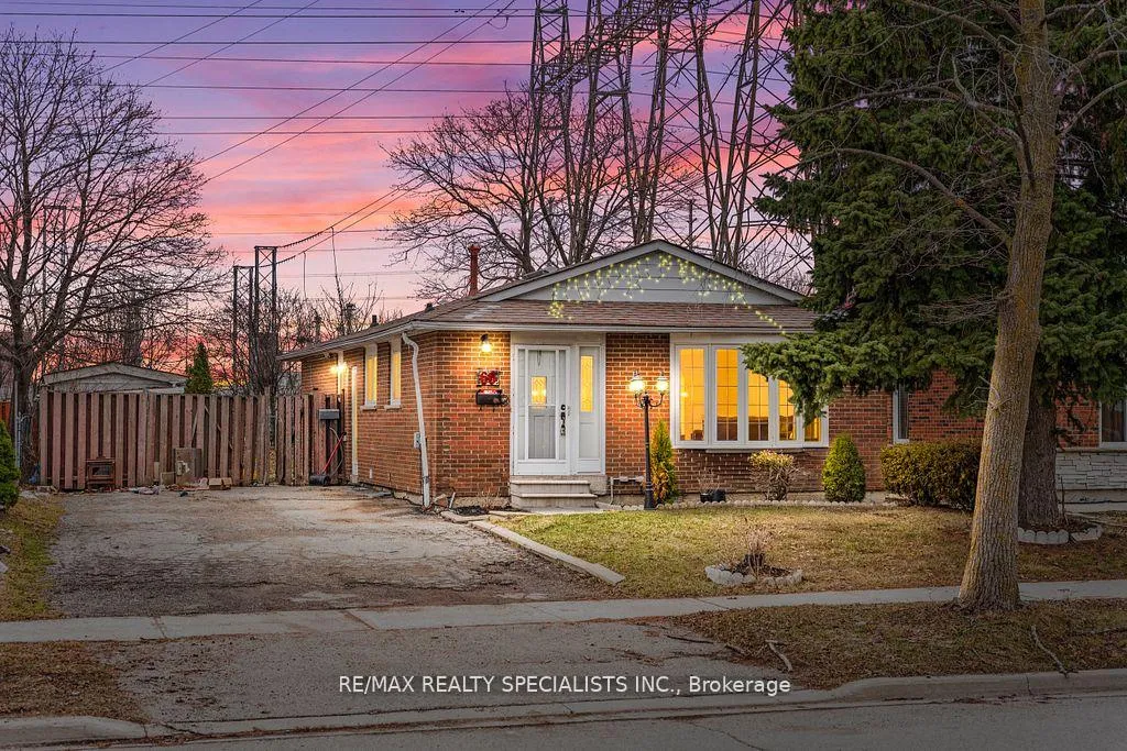 Photo 1 of 66 Avening Drive, Etobicoke, West Humber-Clairville — HOMEH