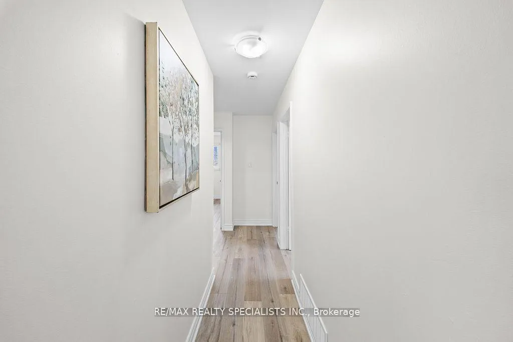 Photo 15 of 66 Avening Drive, Etobicoke, West Humber-Clairville — HOMEH
