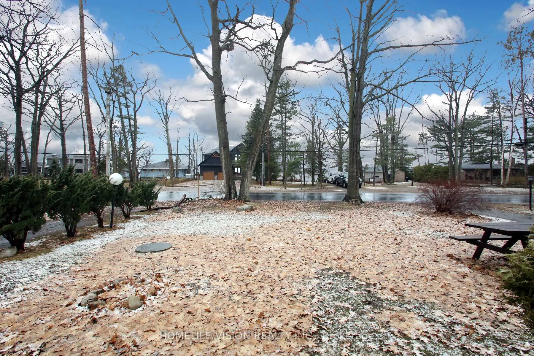 Photo 11 of 1807 Tiny Beaches Road S, Tiny, Rural Tiny — HOMEH