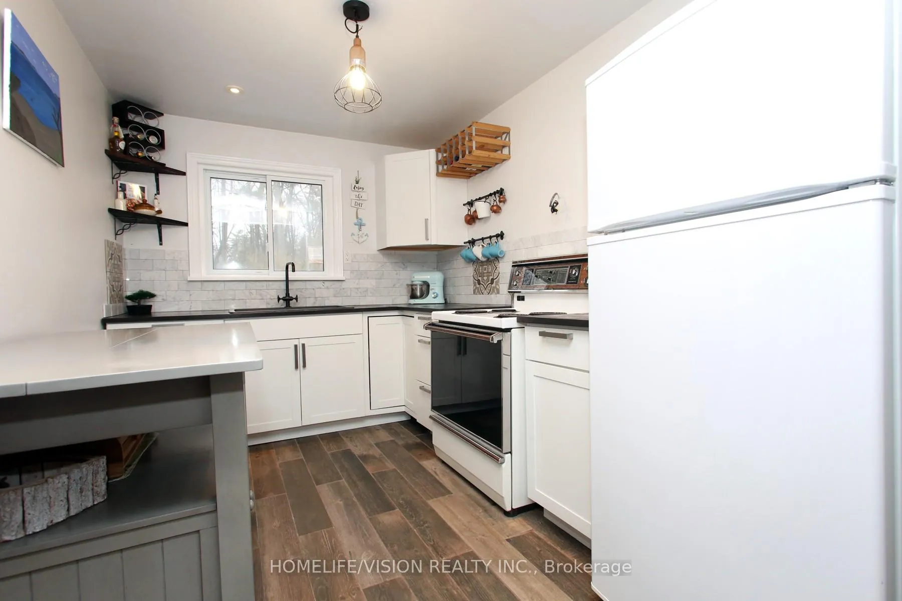 Photo 17 of 1807 Tiny Beaches Road S, Tiny, Rural Tiny — HOMEH