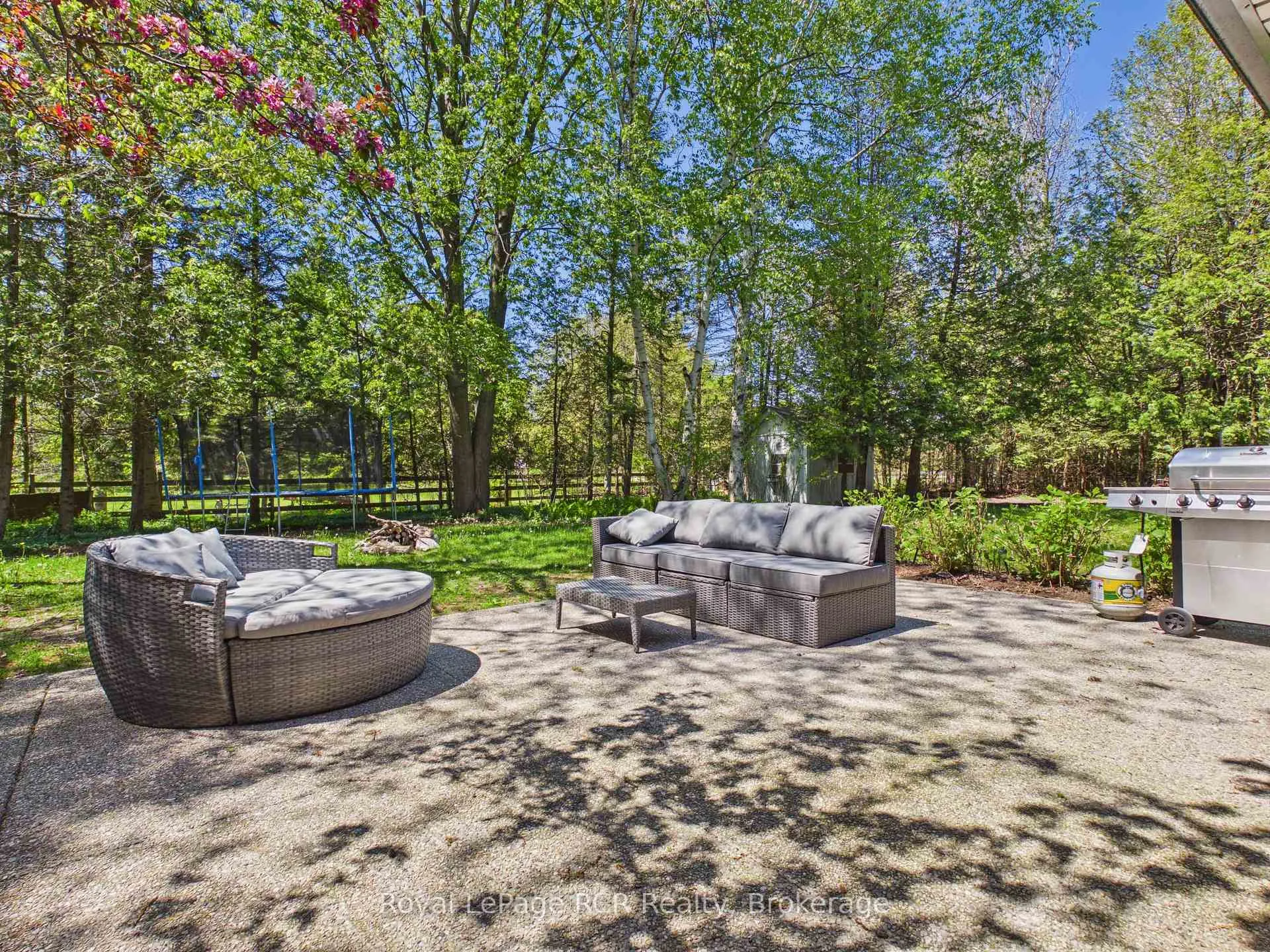 Photo 34 of 375 Lake Range Drive, Huron-Kinloss — HOMEH
