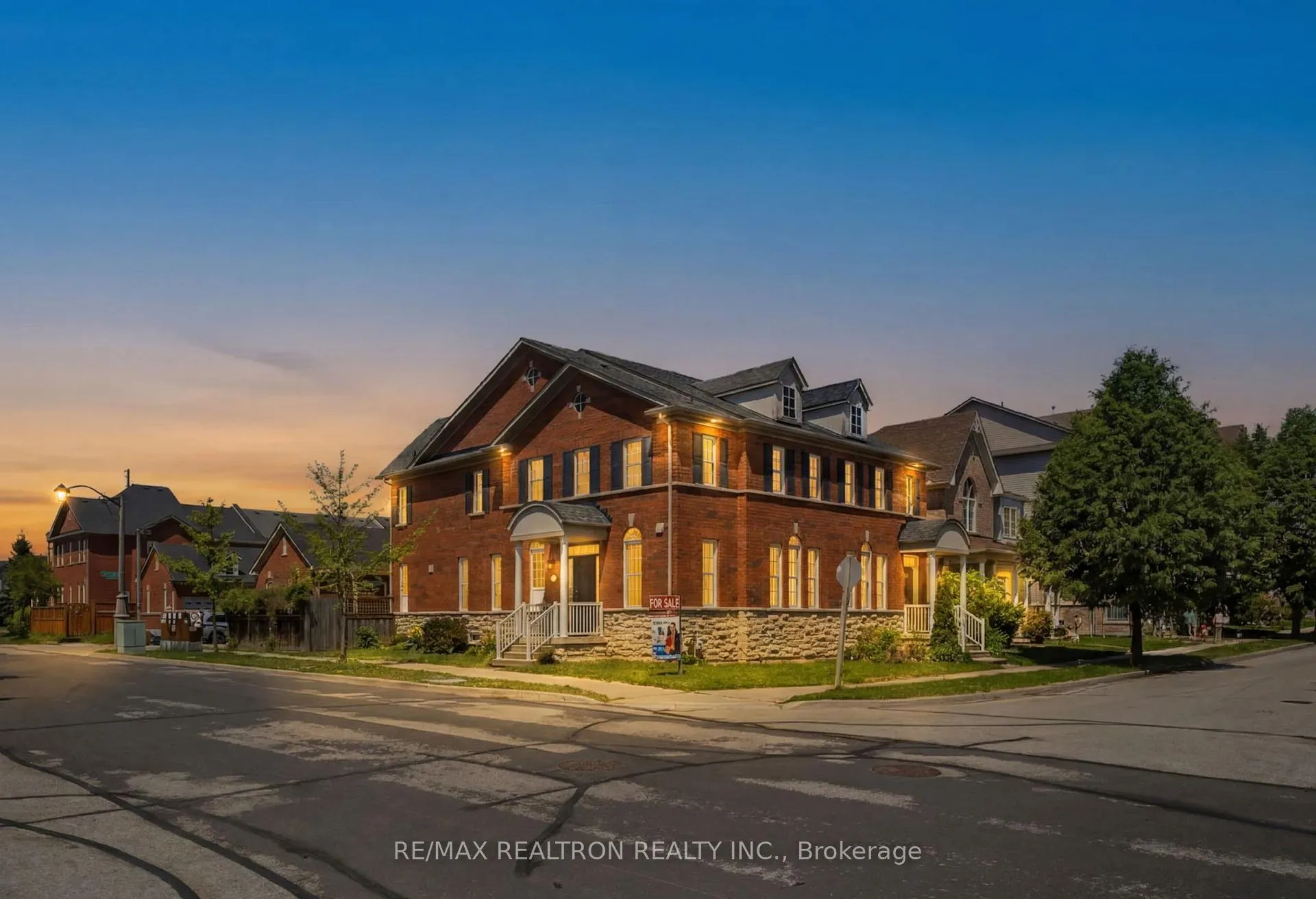 Photo 1 of 6 Northvale Road, Markham, Cornell — HOMEH